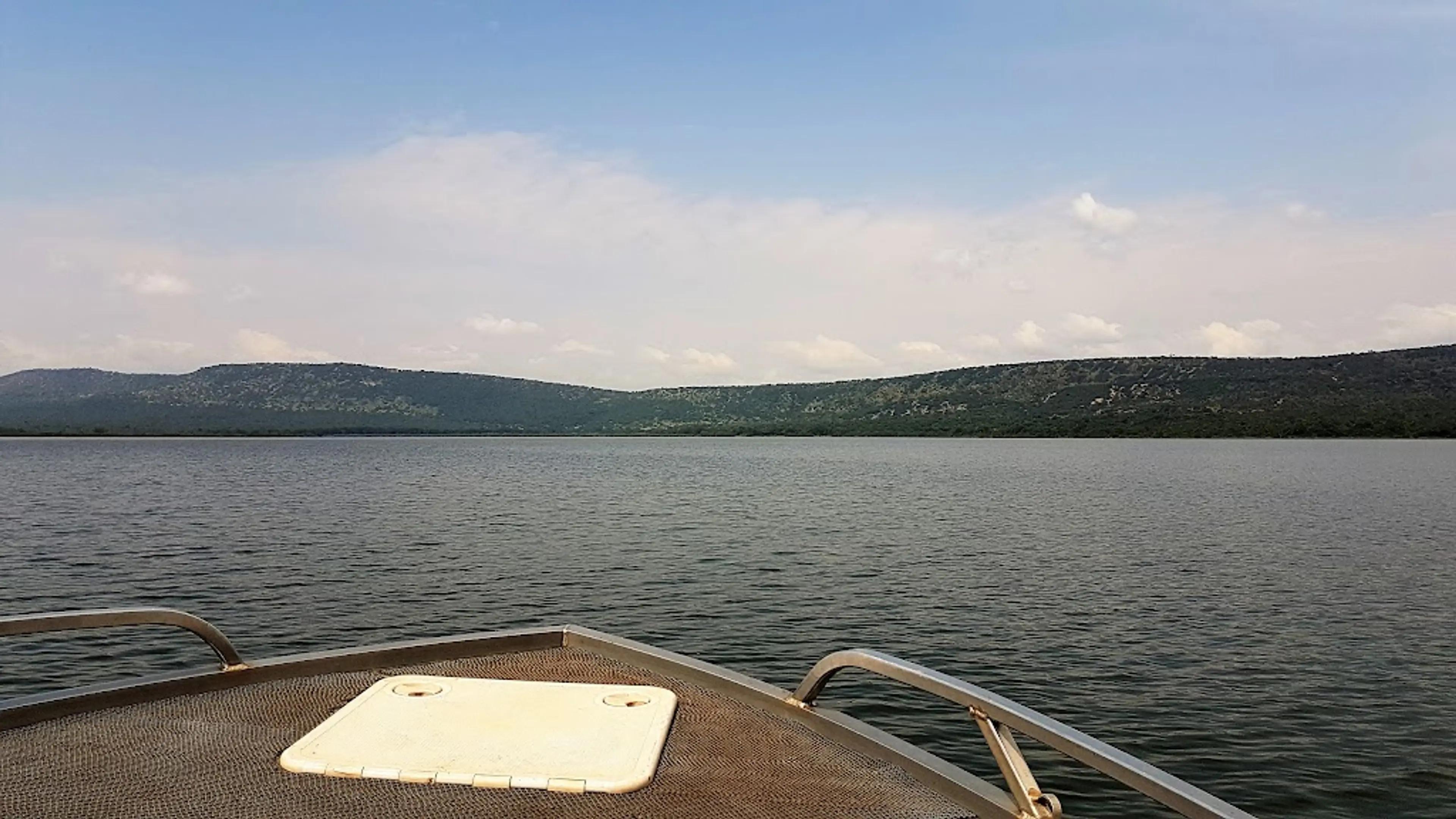 Lake Ihema boat safari