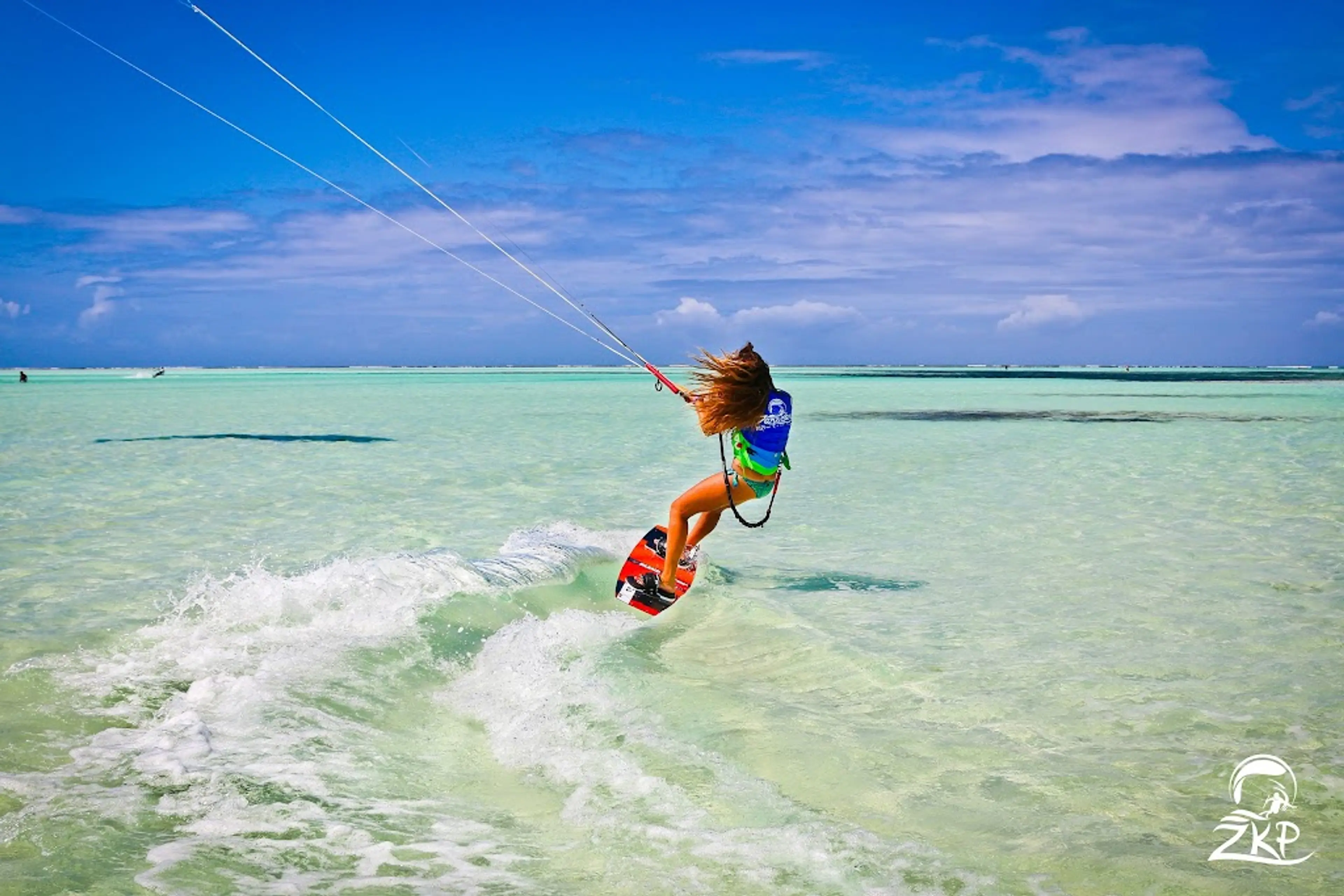 Kitesurfing