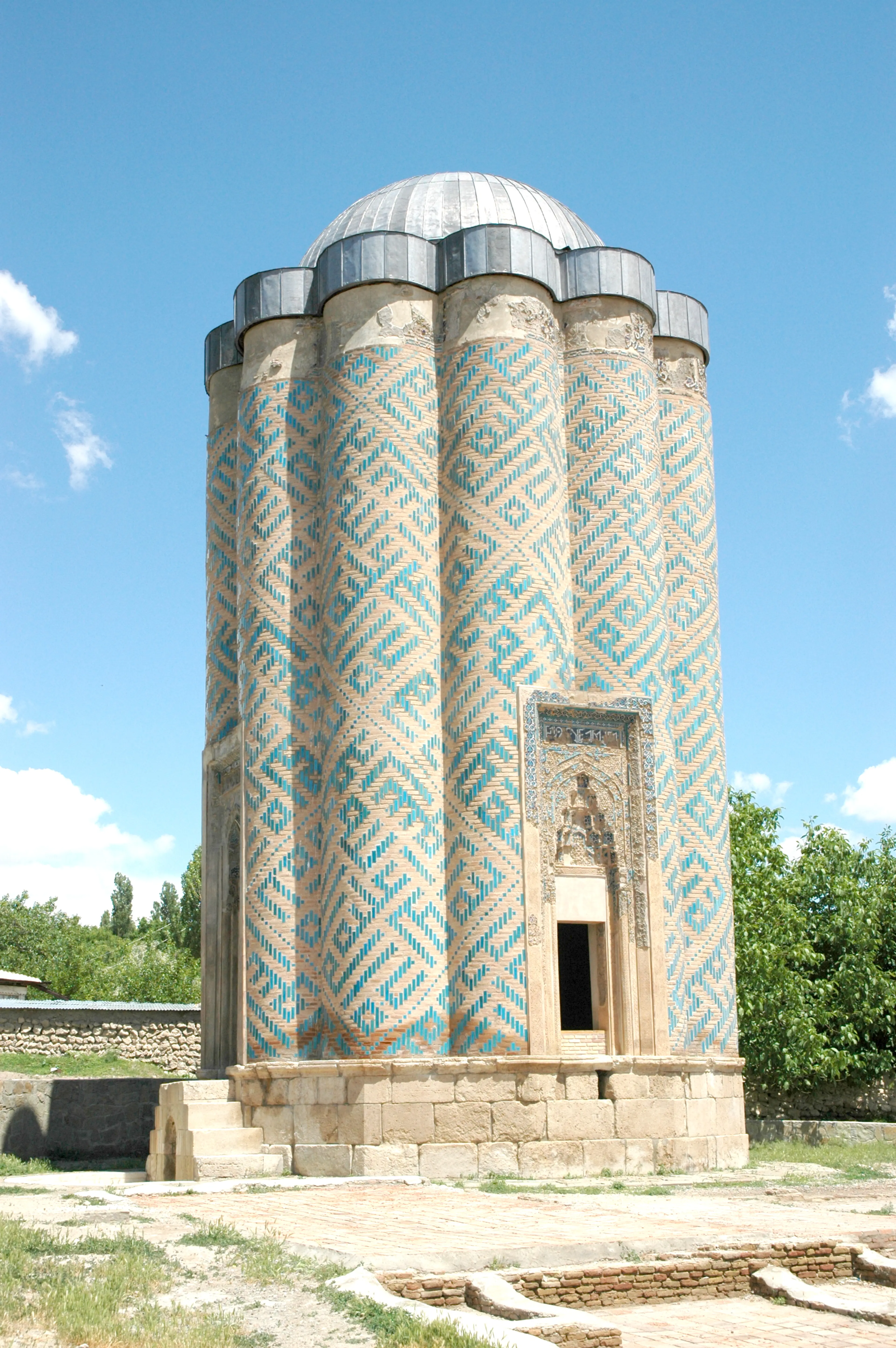 Garabaghlar Mausoleum