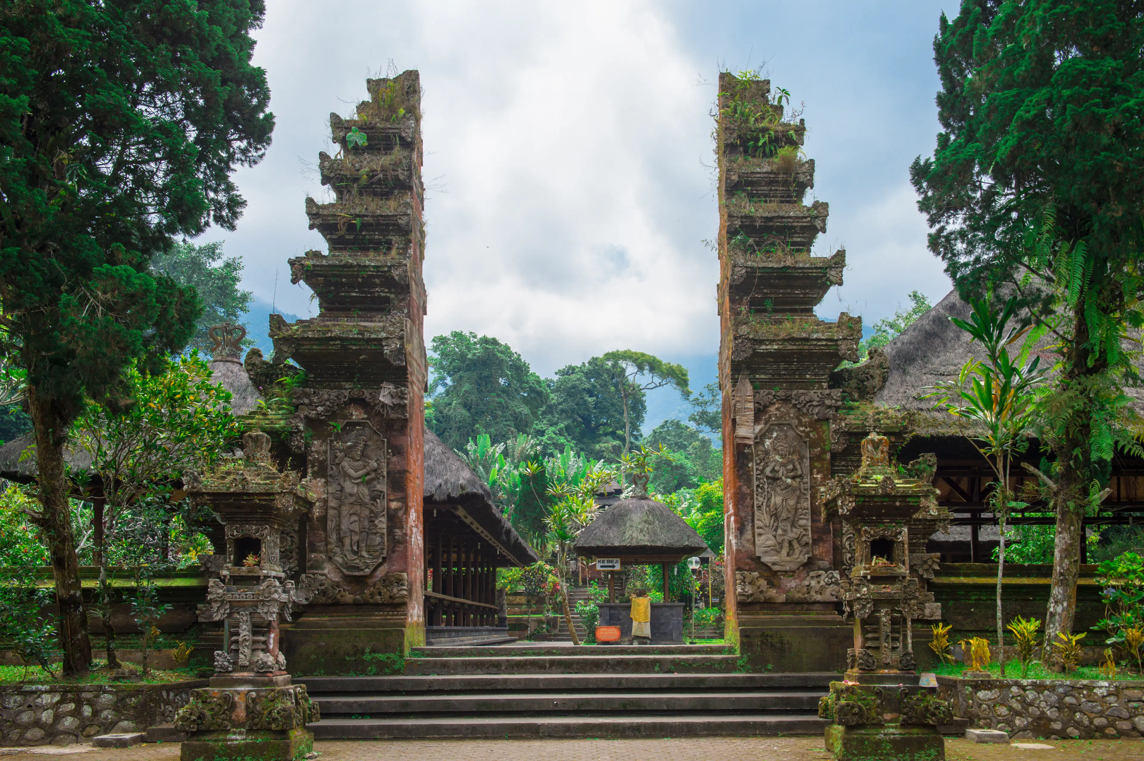 Batukaru Temple