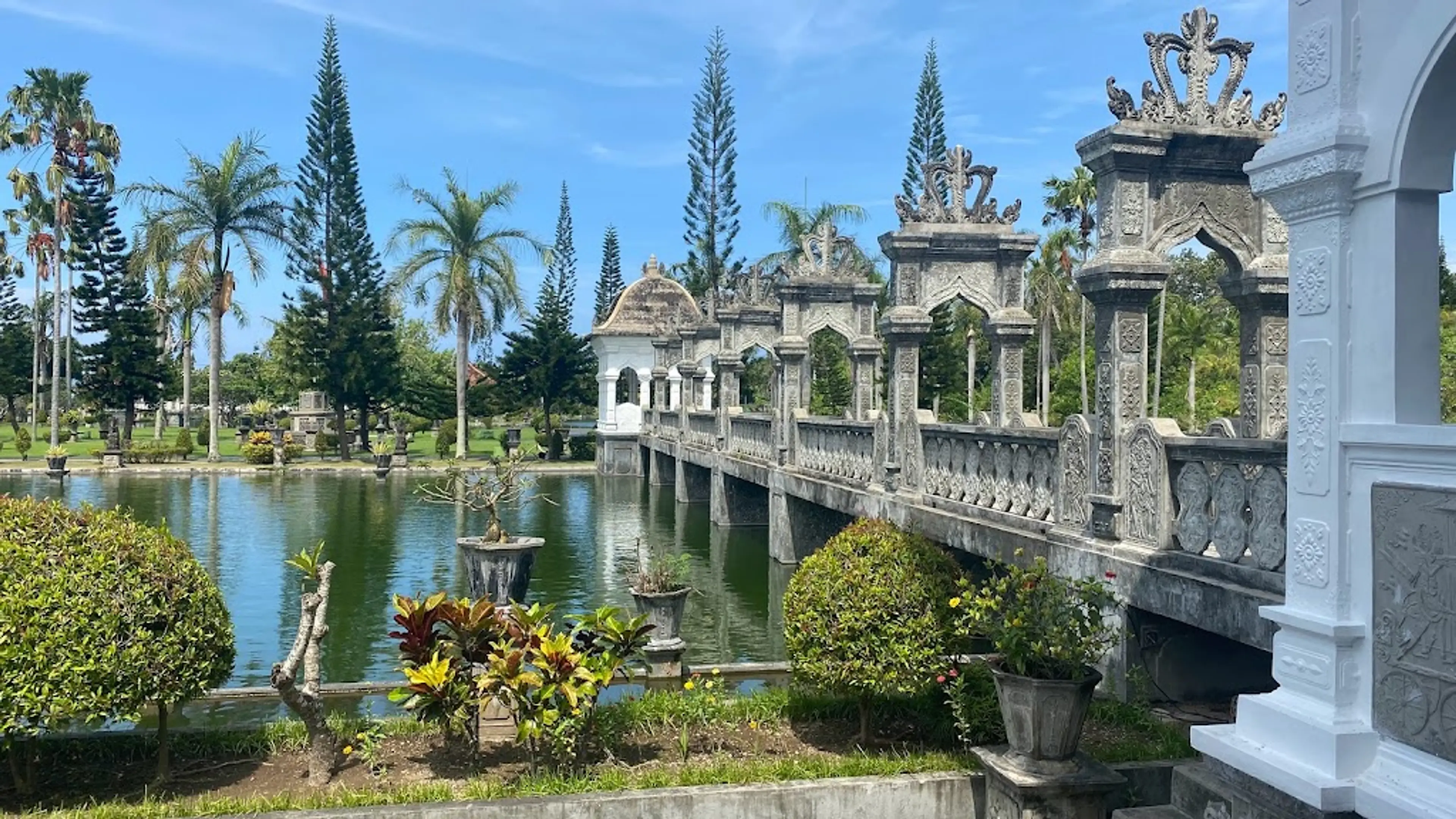 Taman Ujung Water Palace