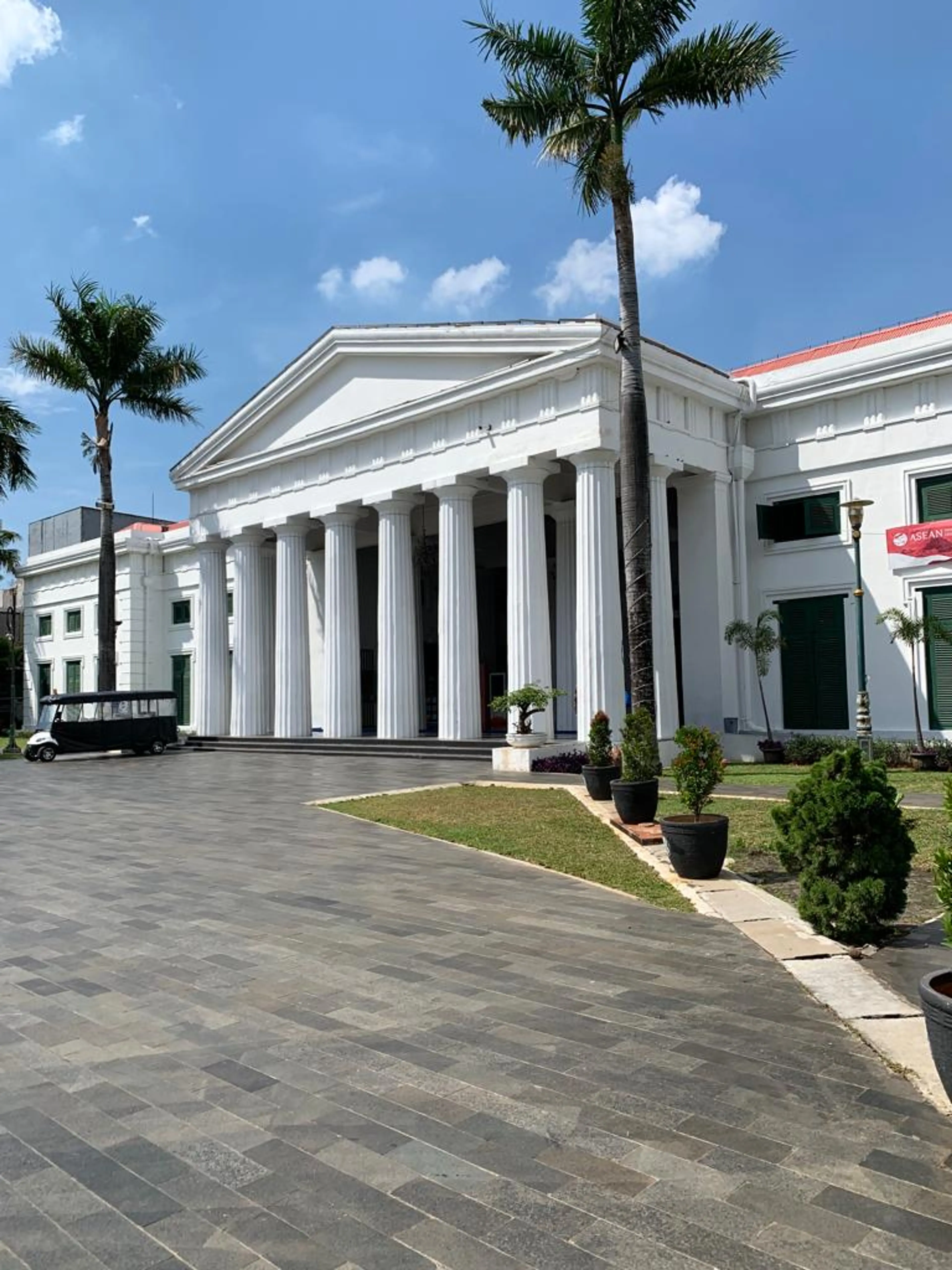 Museum of Fine Arts and Ceramics