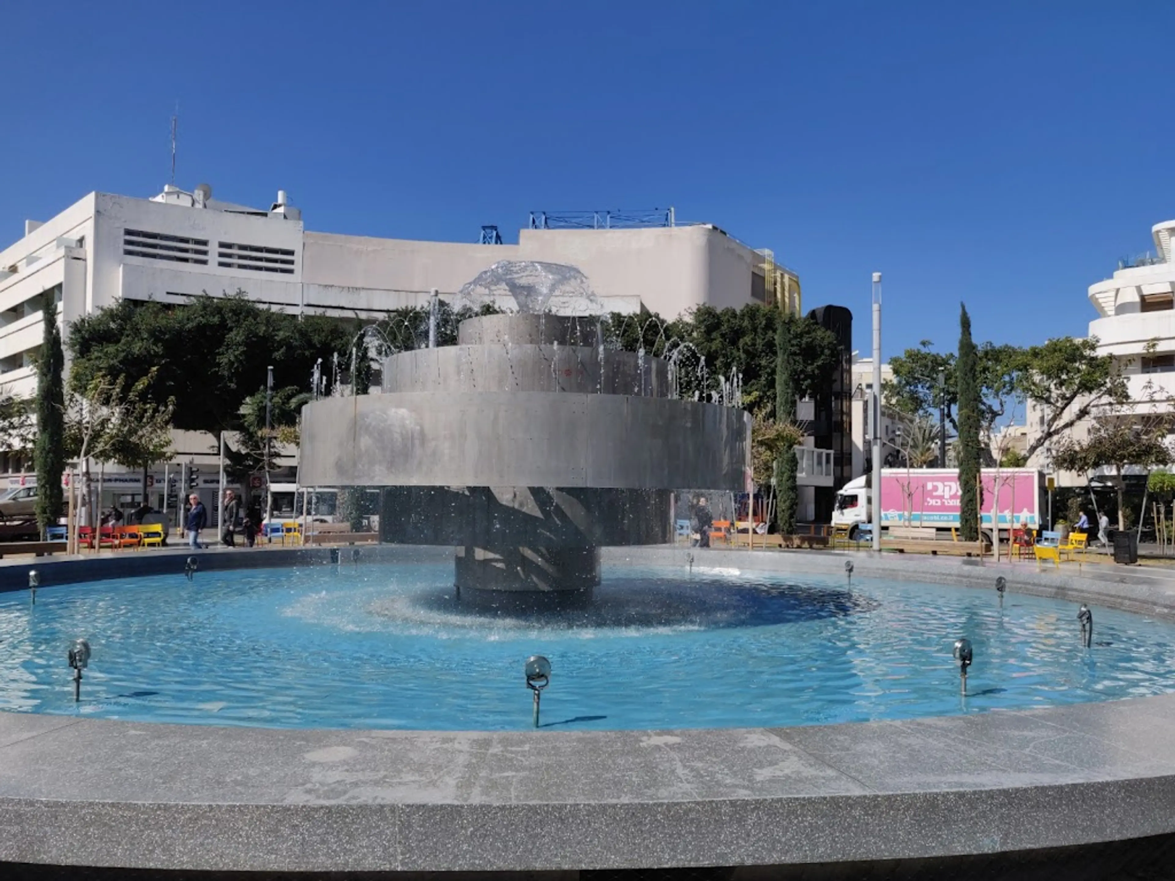 Dizengoff Street