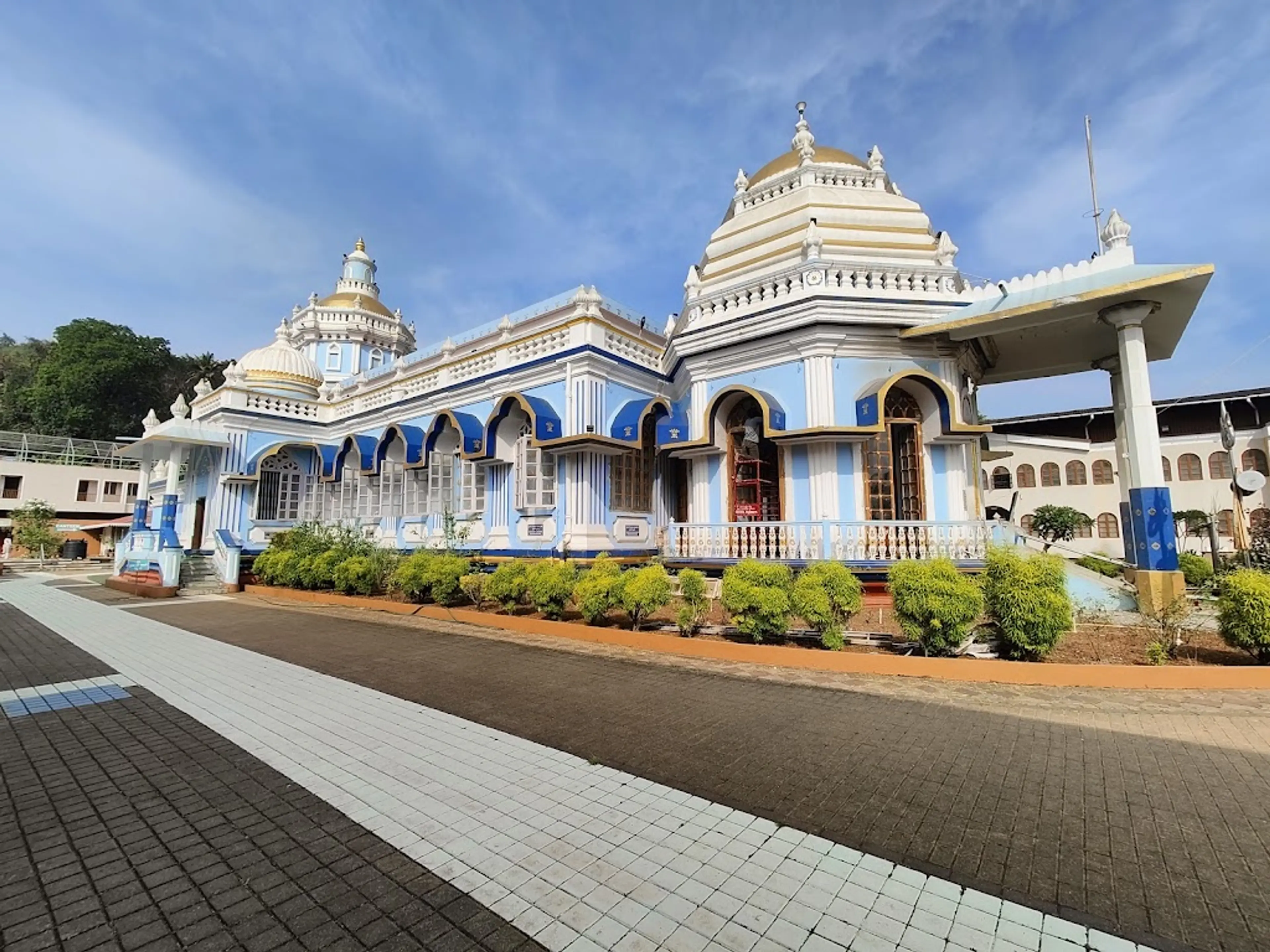 Shri Manguesh Temple