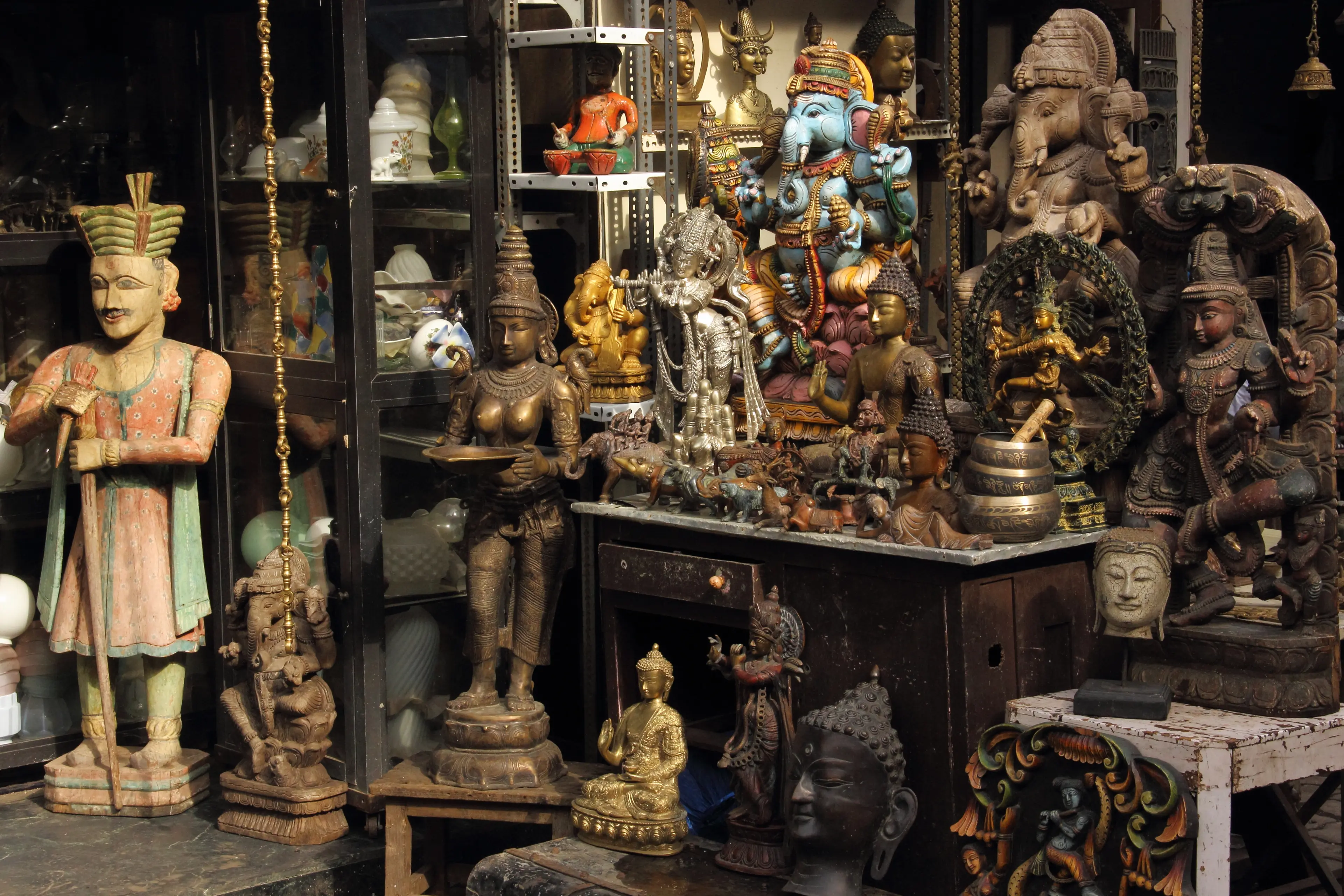 Chor Bazaar