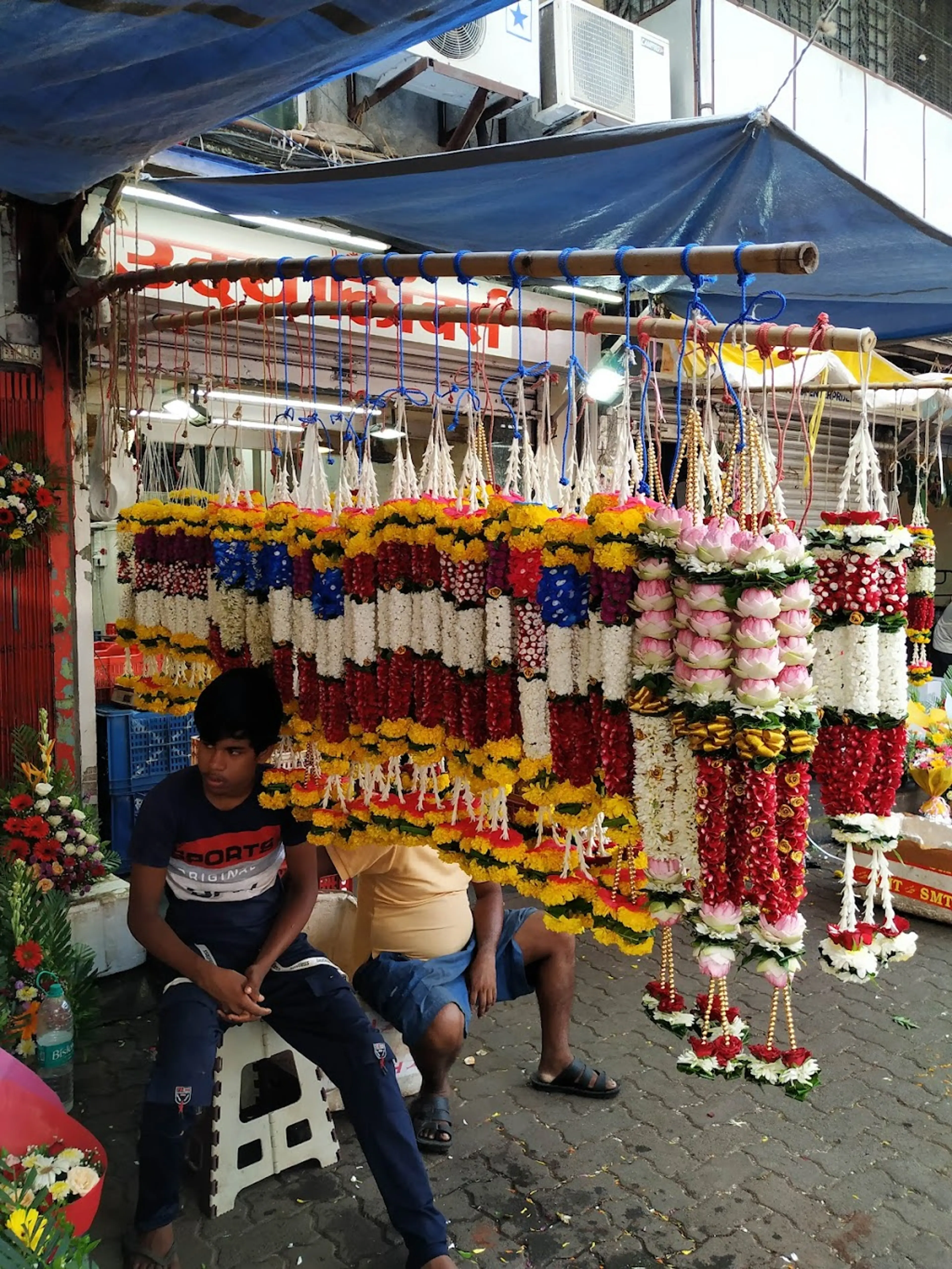 Dadar Flower Market