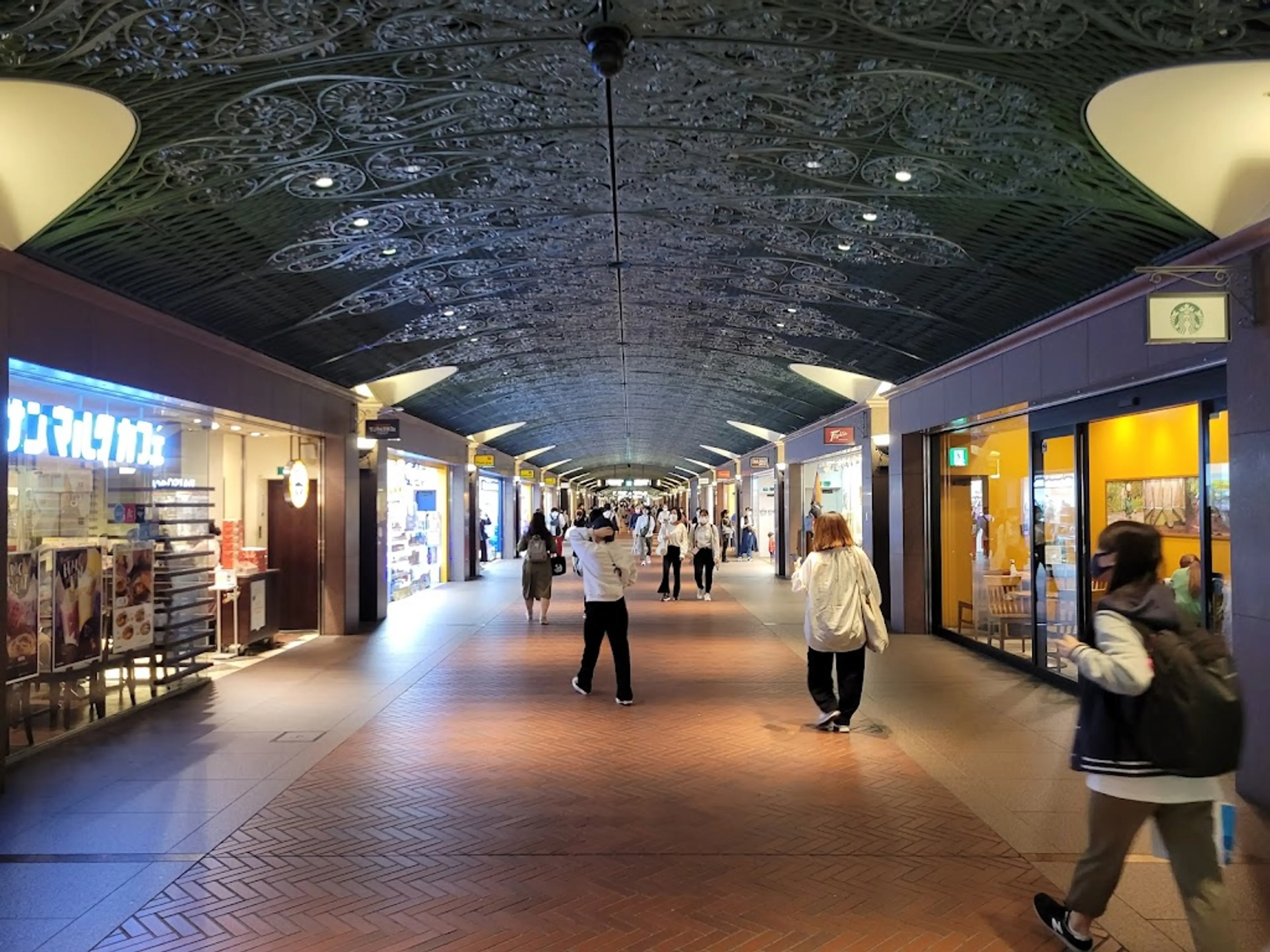 Tenjin Underground City