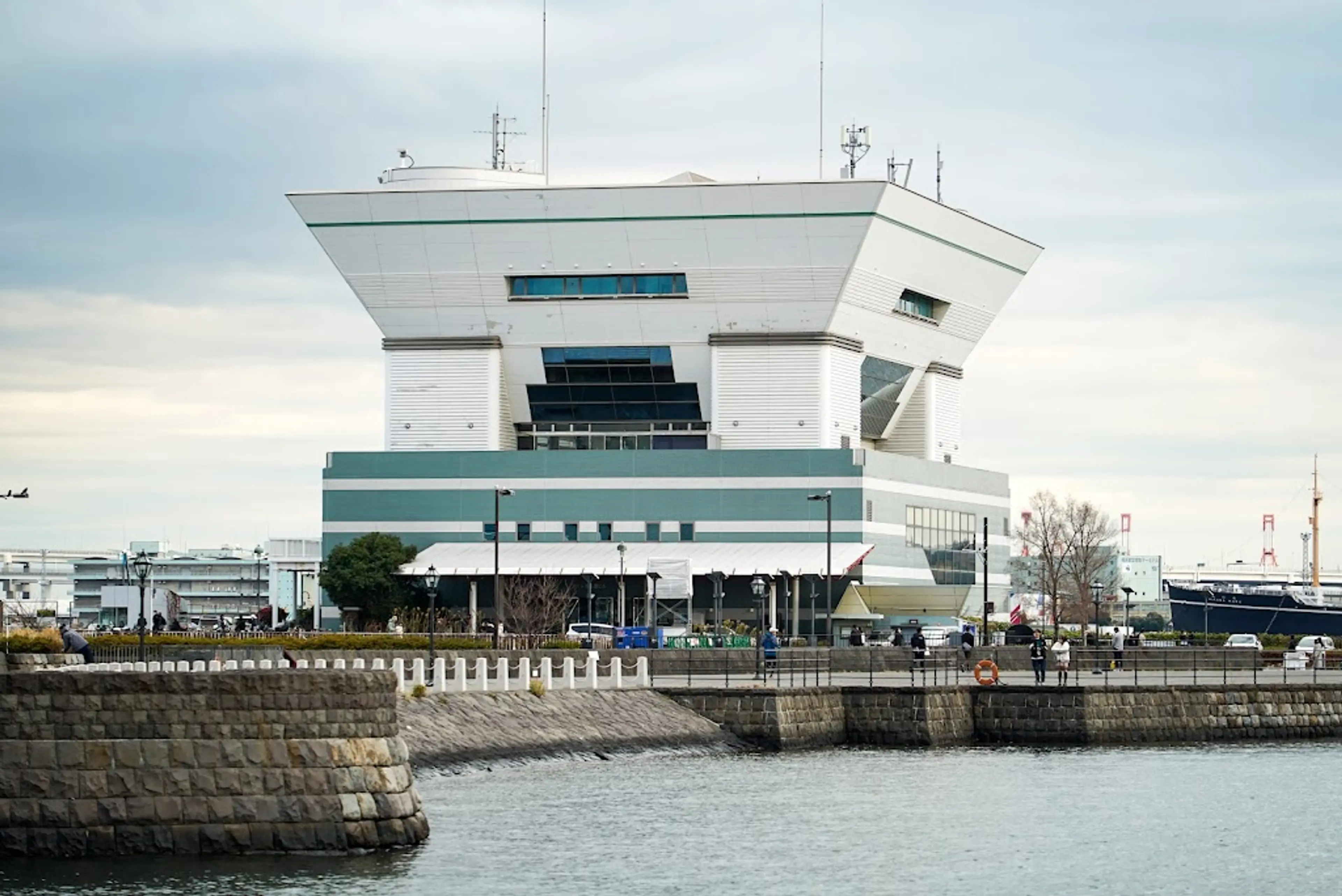 Osanbashi Pier