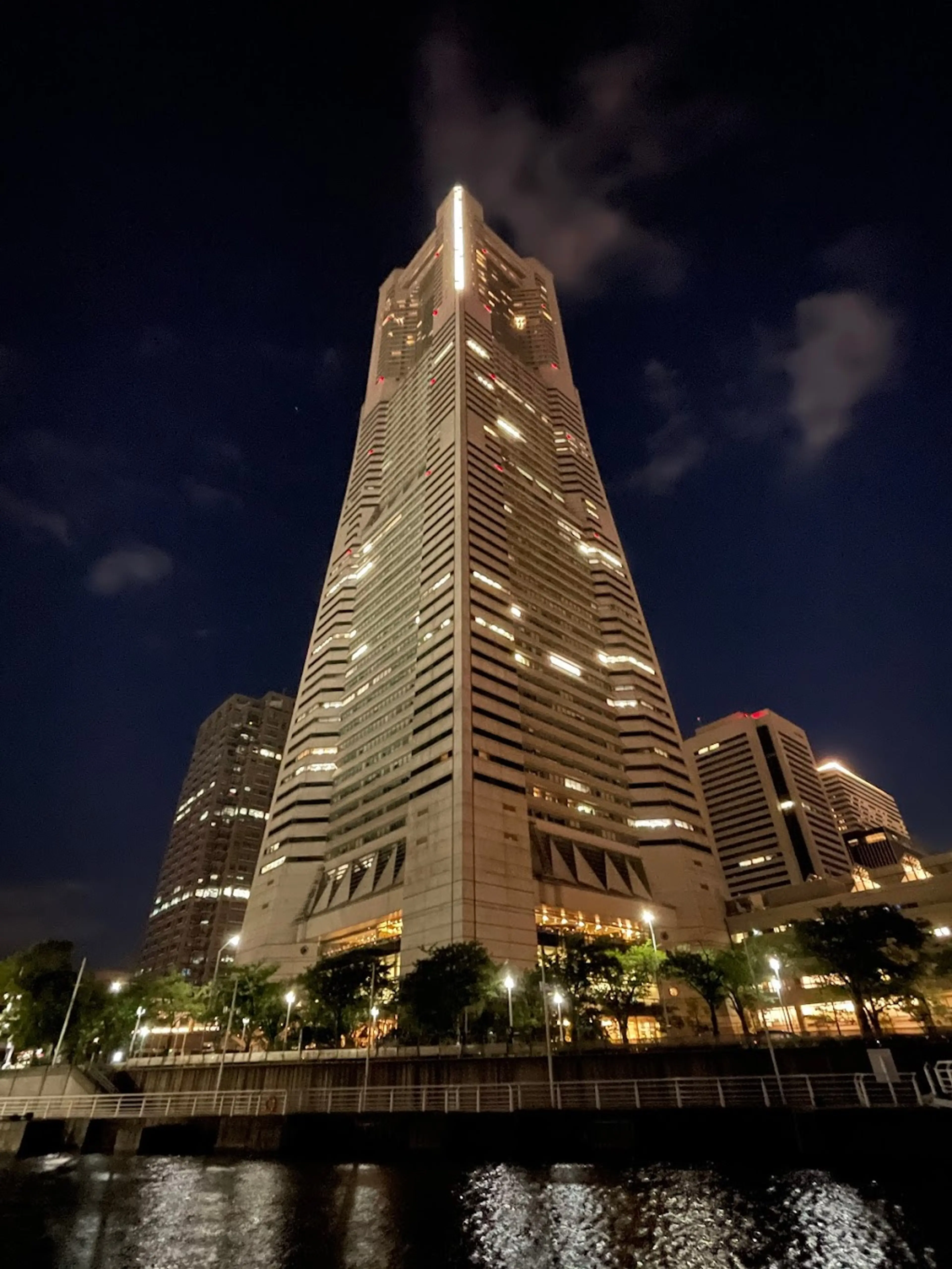 Yokohama Landmark Tower