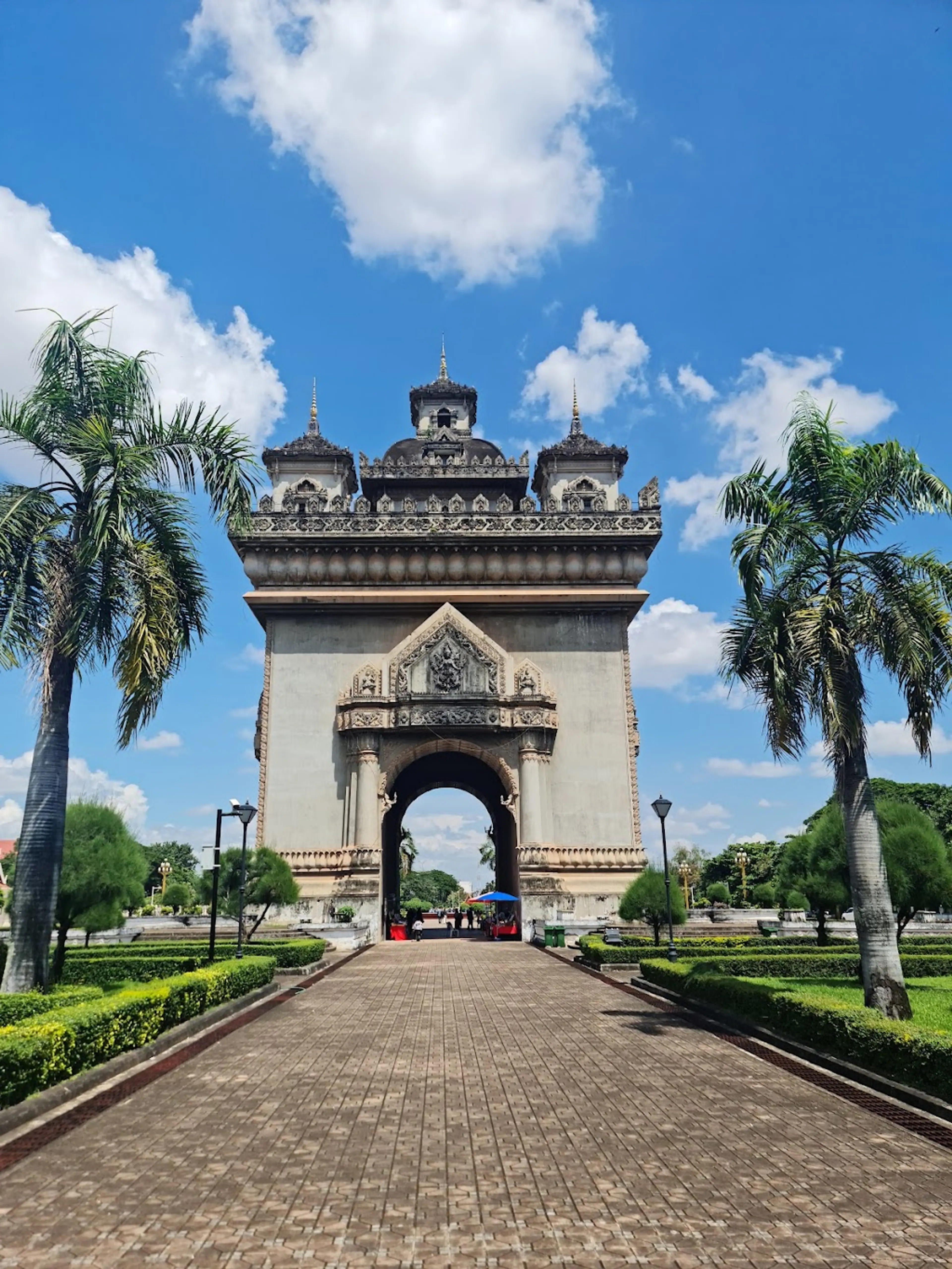 Patuxai monument