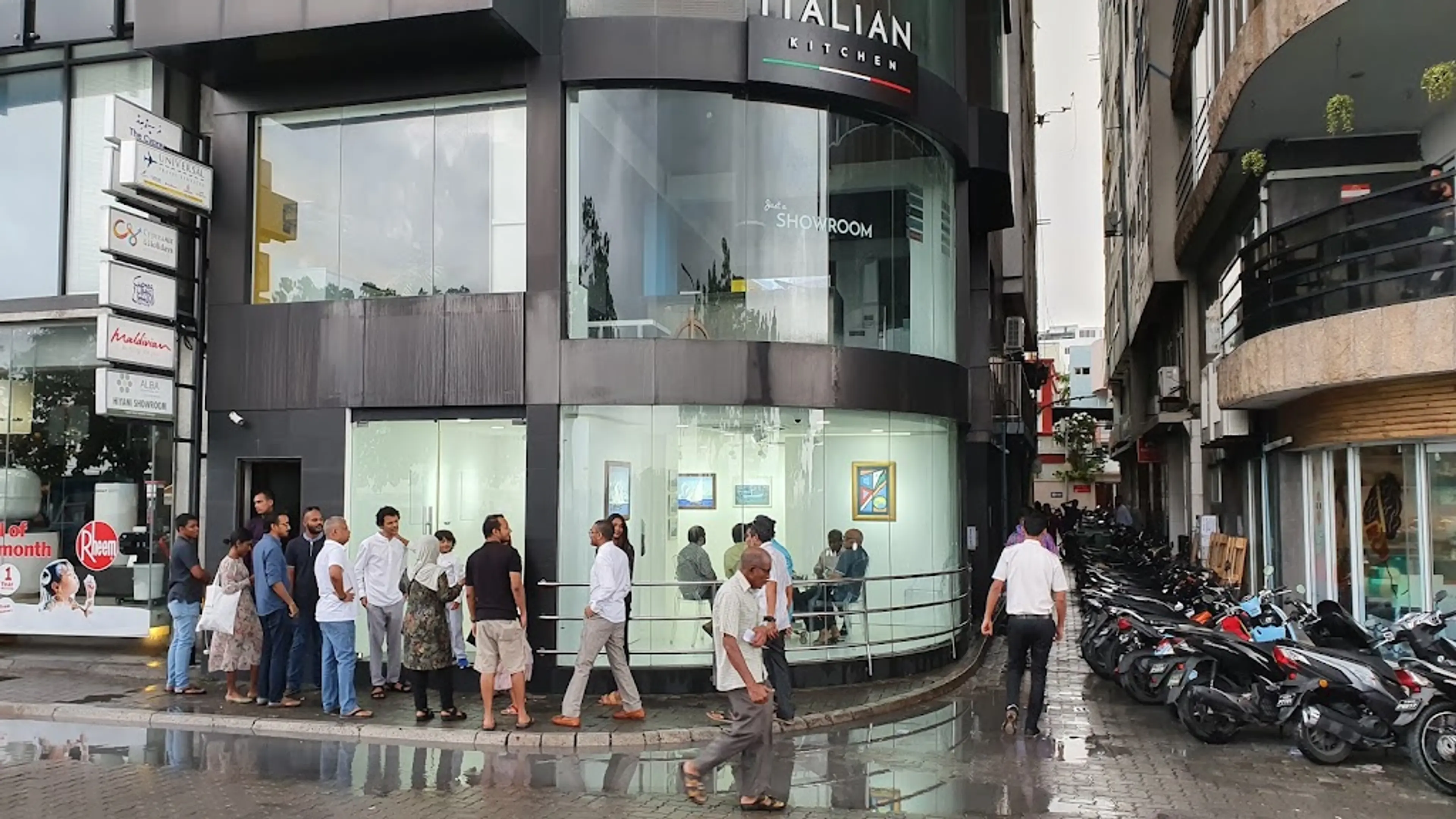 Maldives Art Gallery