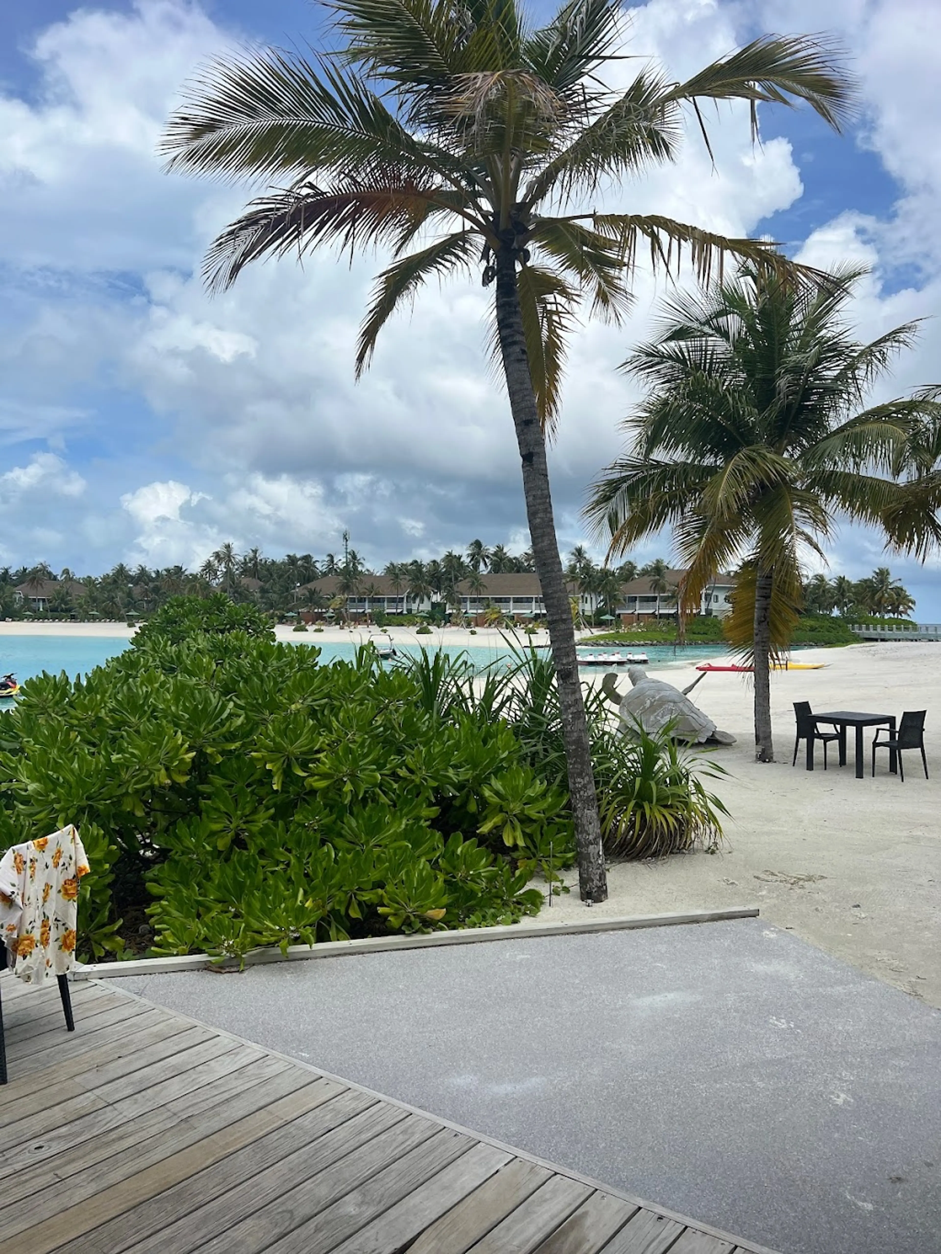 Traditional Maldivian sand massage