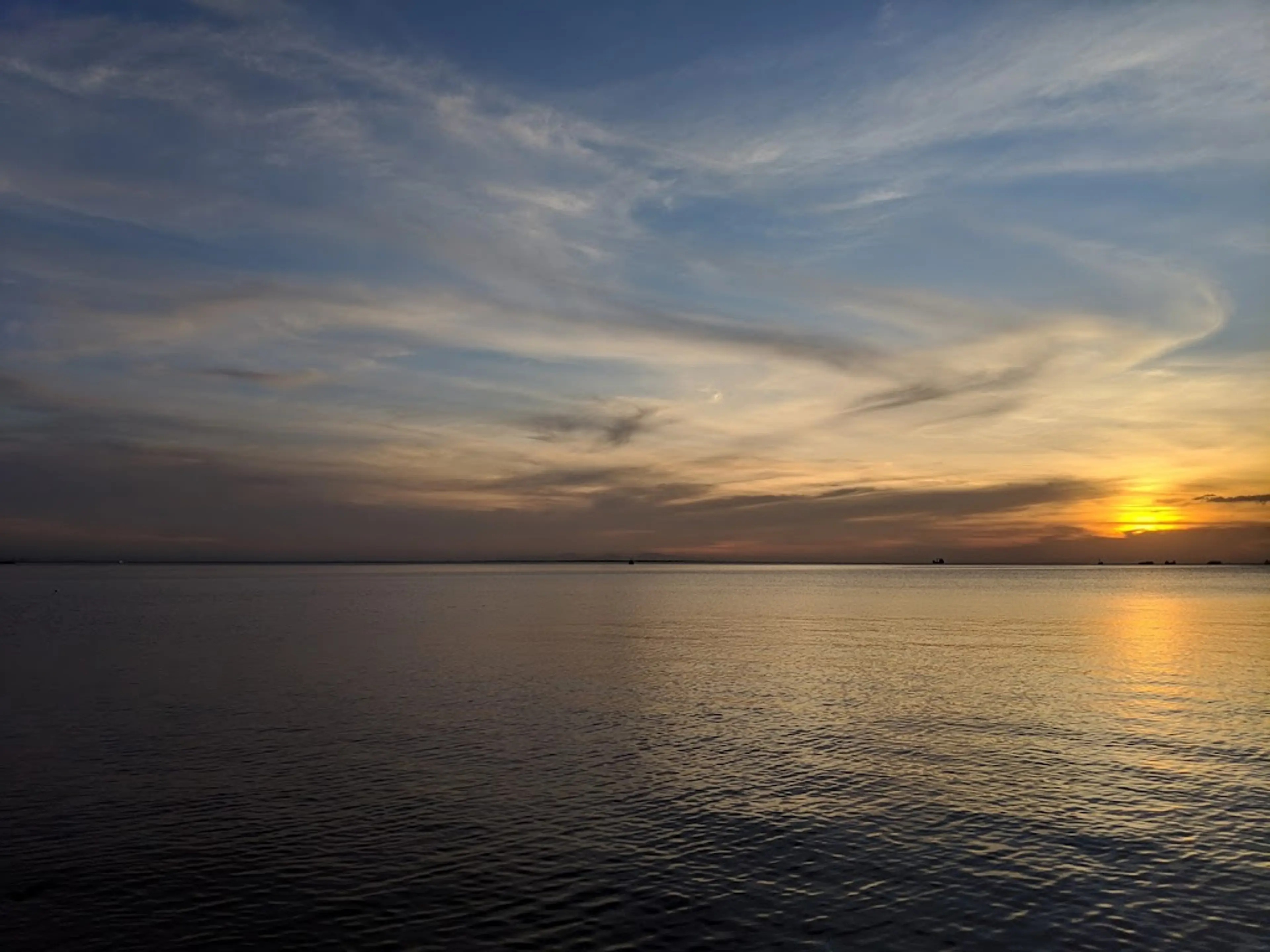 Baywalk