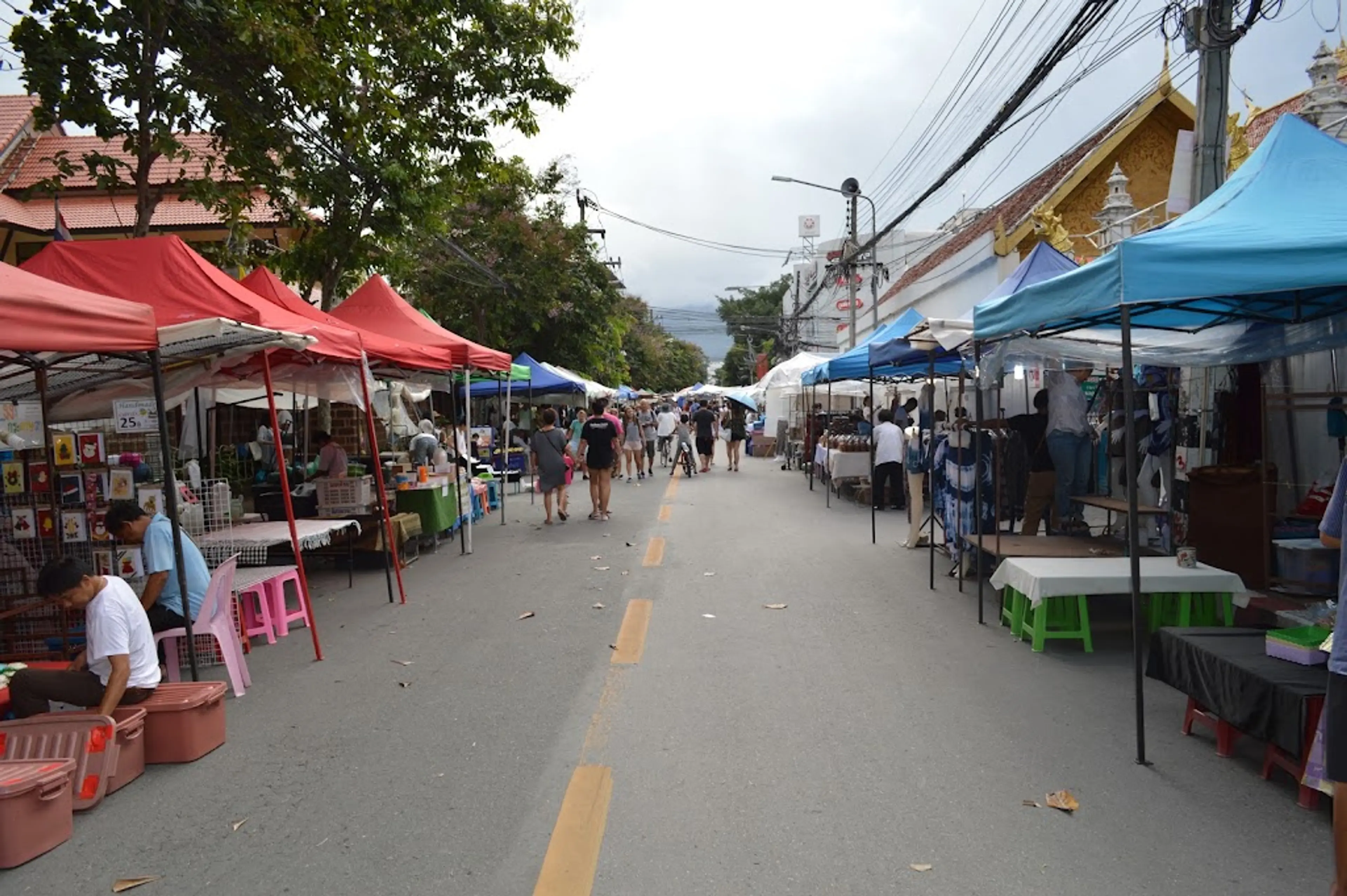 Sunday Walking Street Market