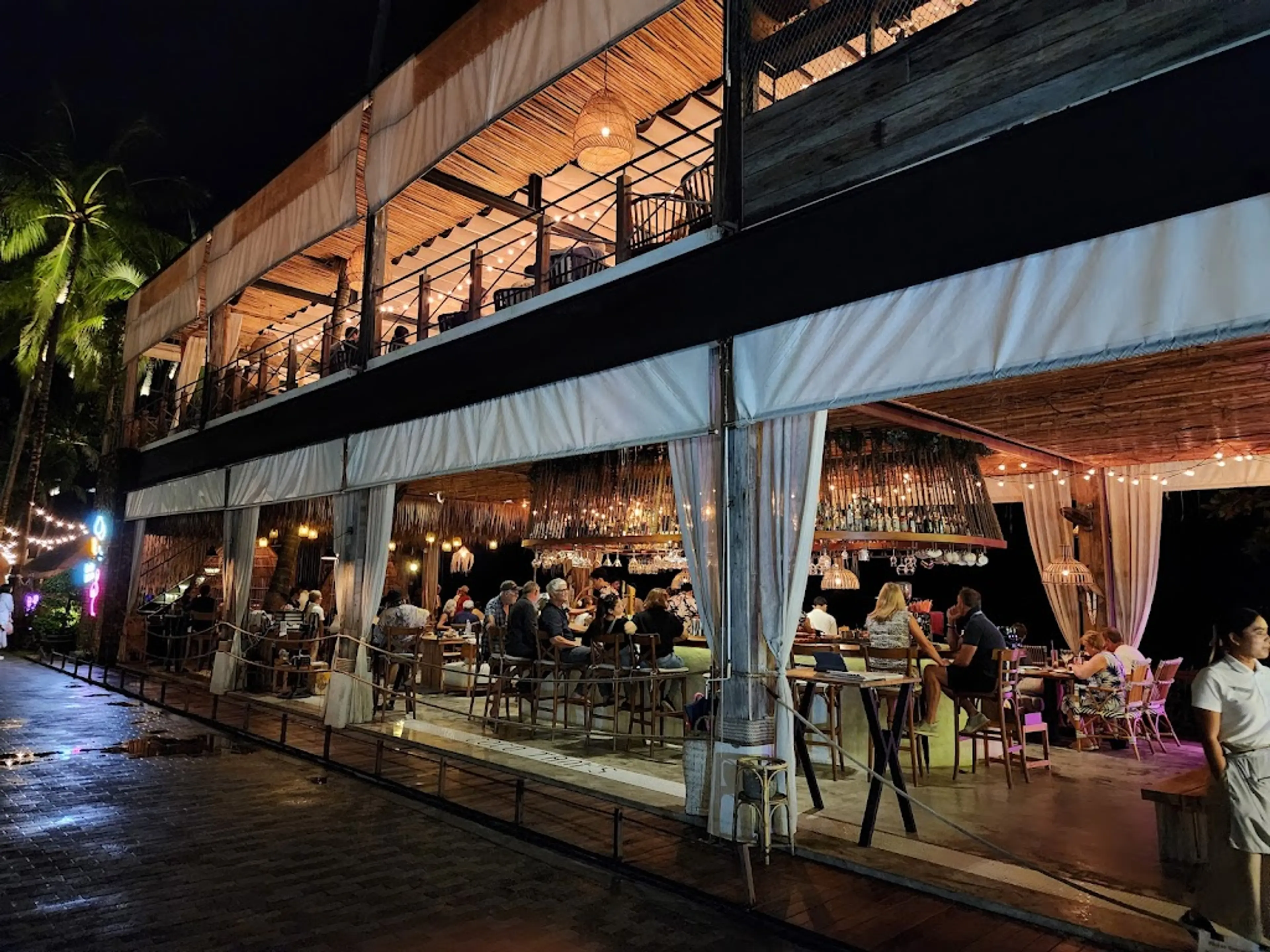 Fisherman's Village night market