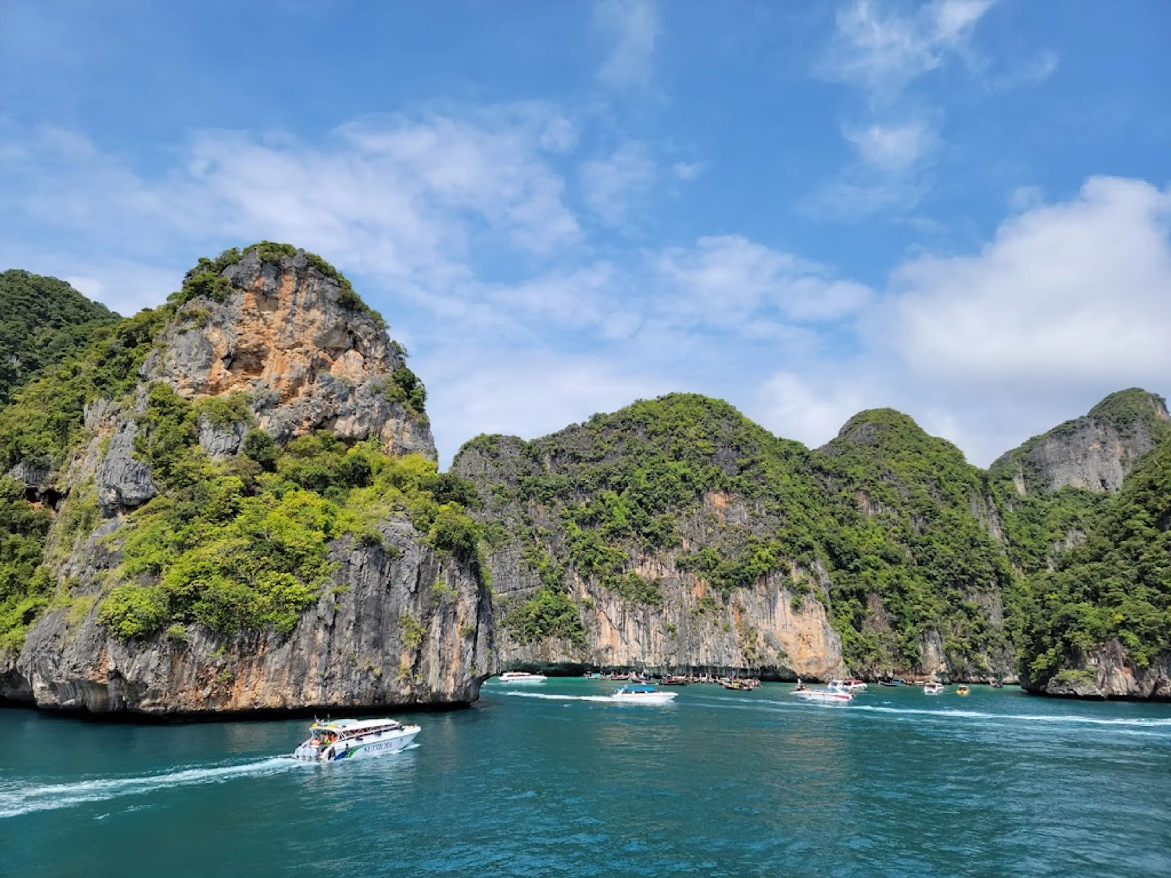 Pileh Lagoon