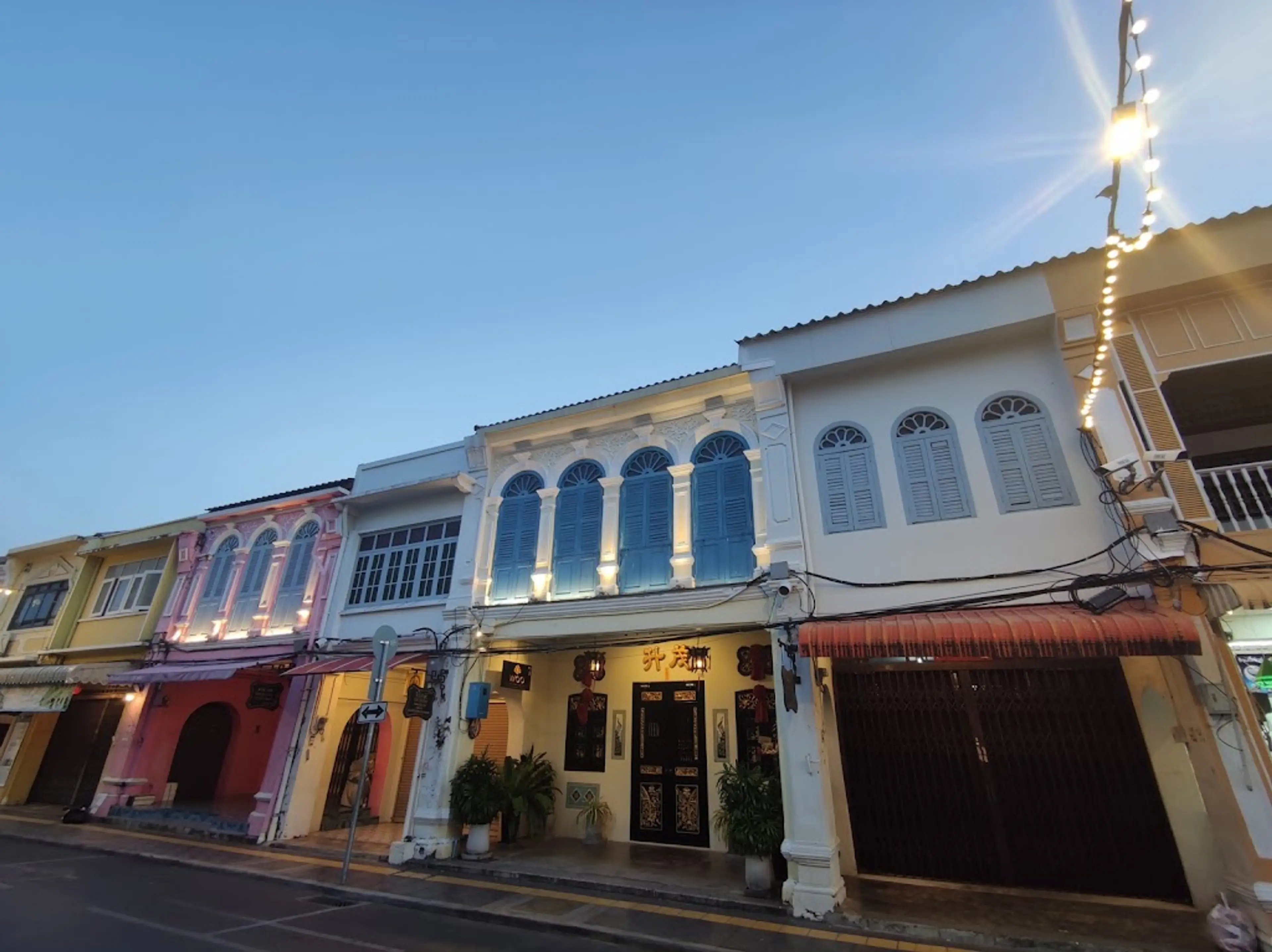 Sino-Portuguese architecture
