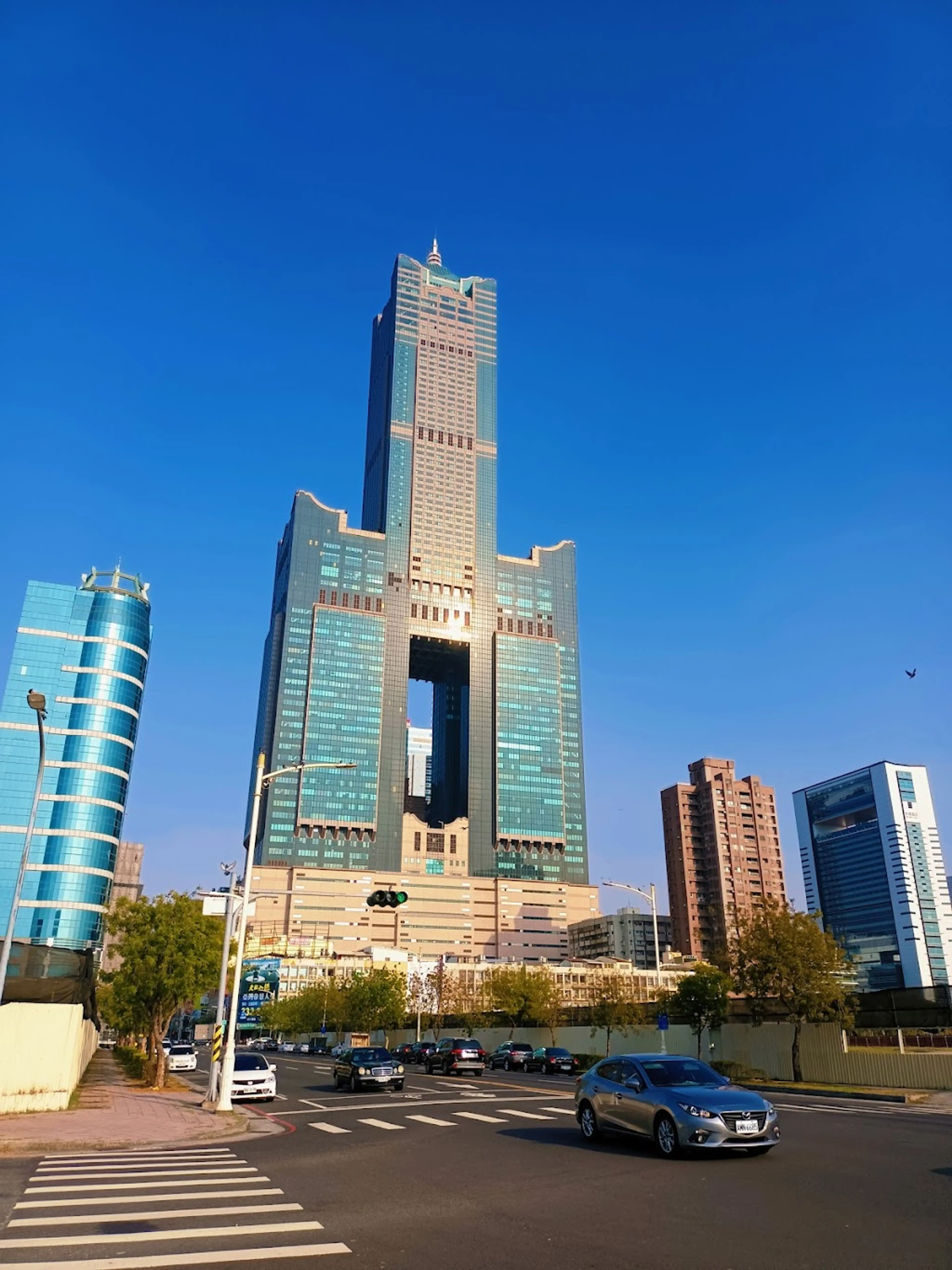 Tuntex Sky Tower