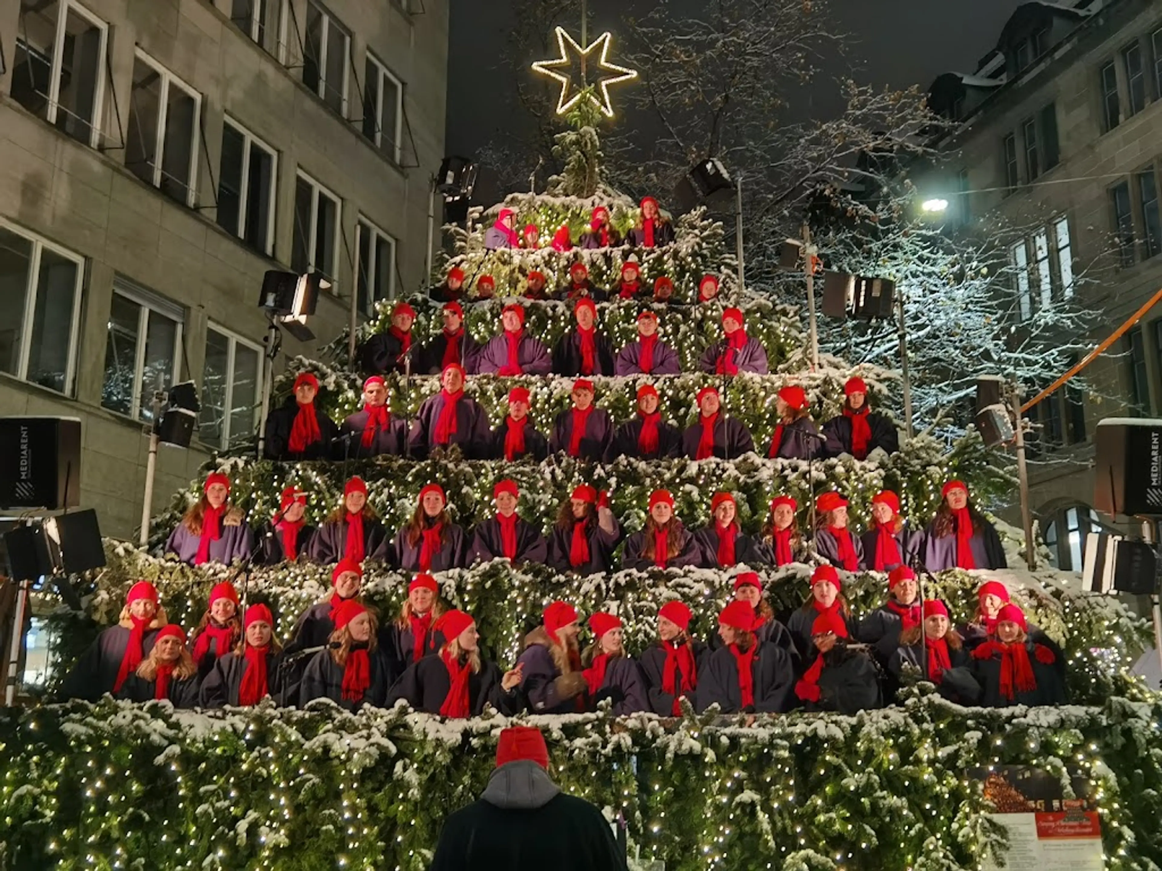 Singing Christmas Tree at Werdmühleplatz