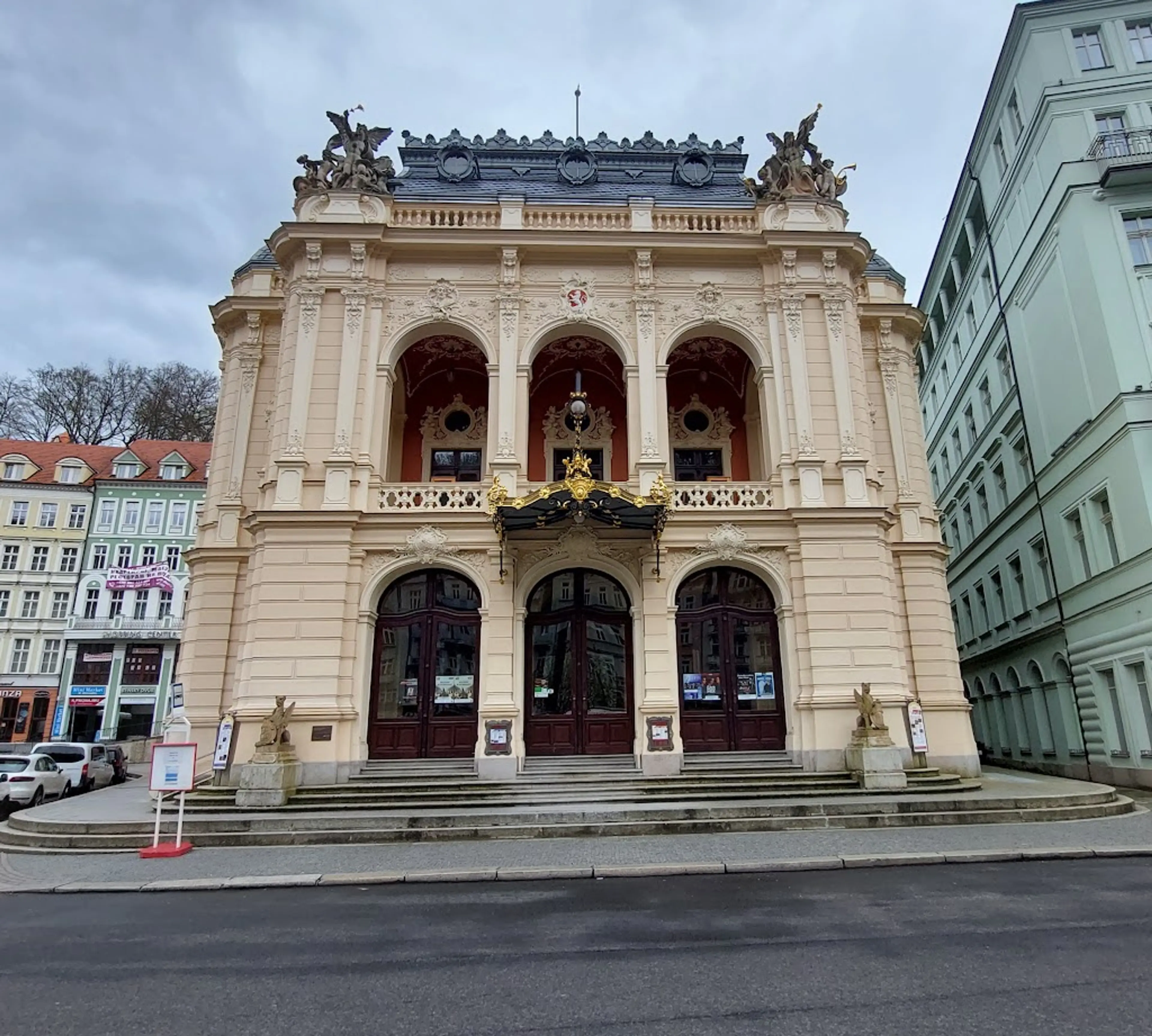 Karlovy Vary Theatre