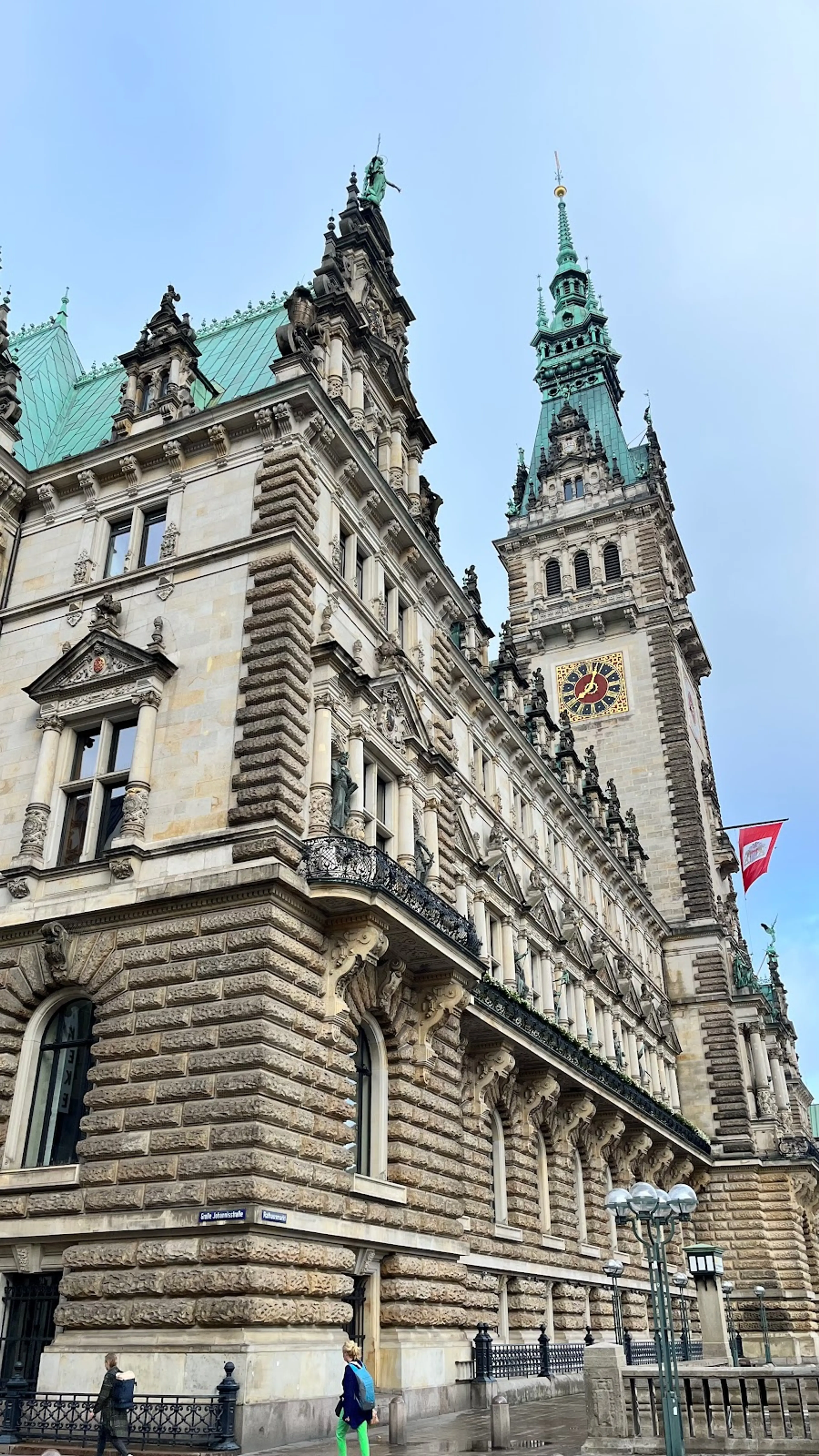 Guided tour of Hamburg Rathaus