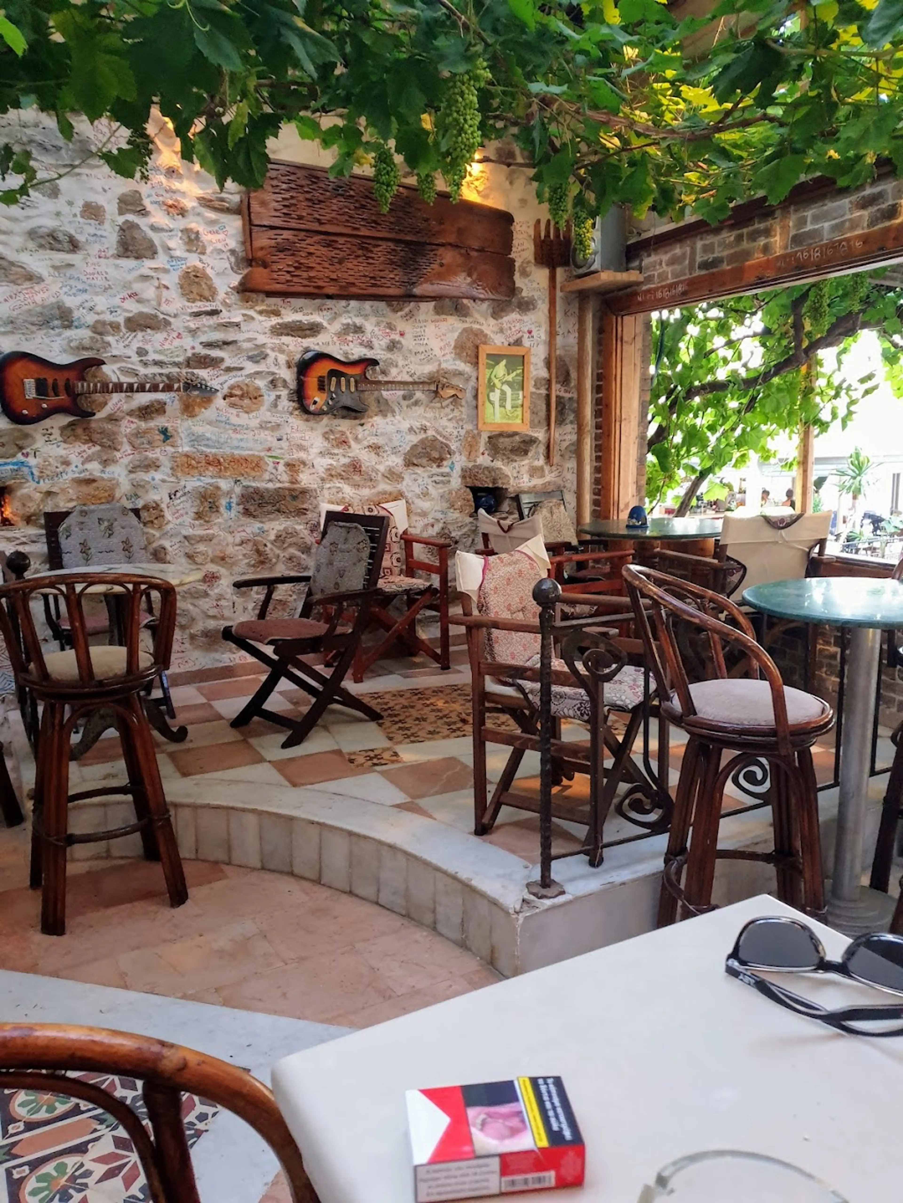 Traditional Cretan Music Event