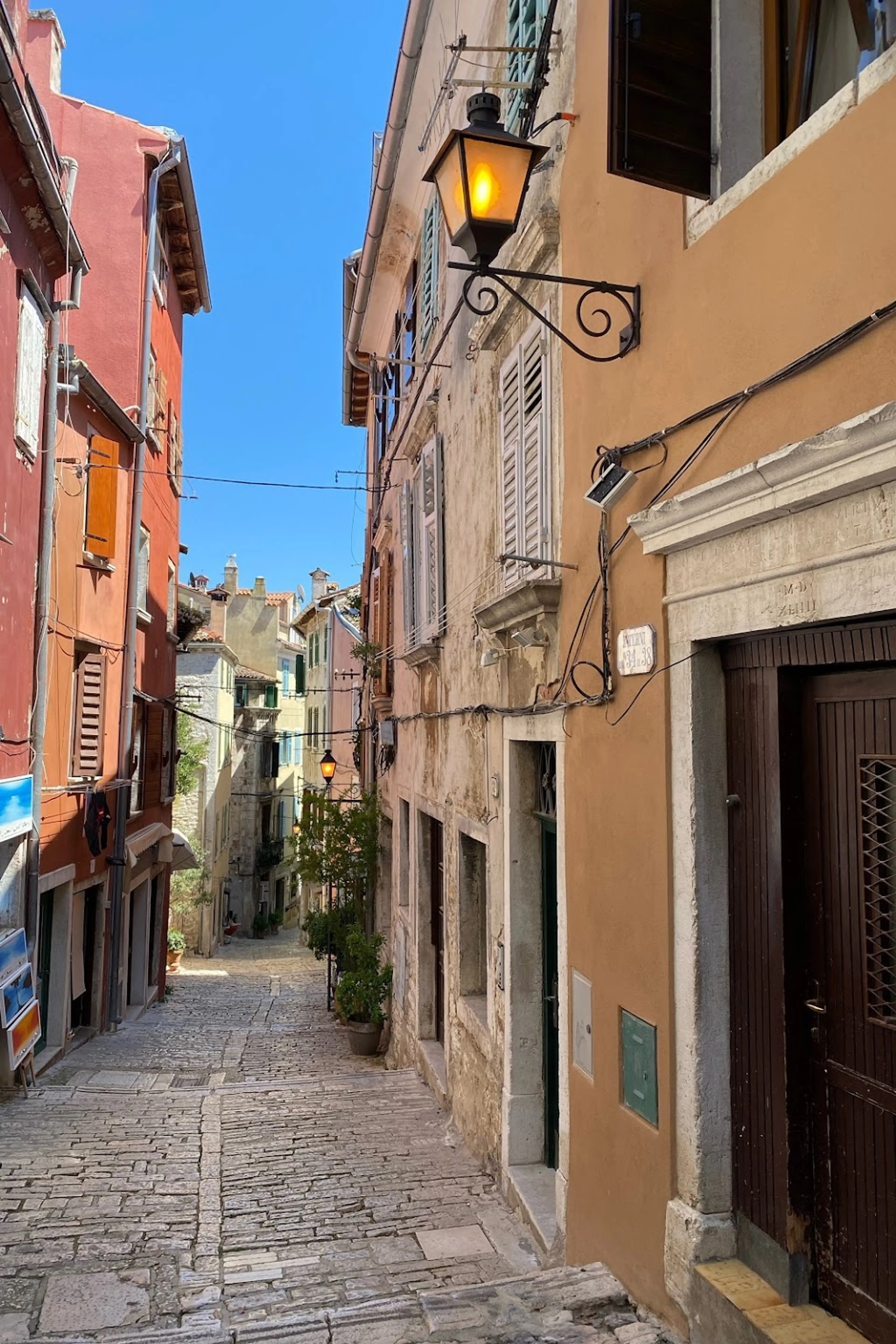 Grisia Street