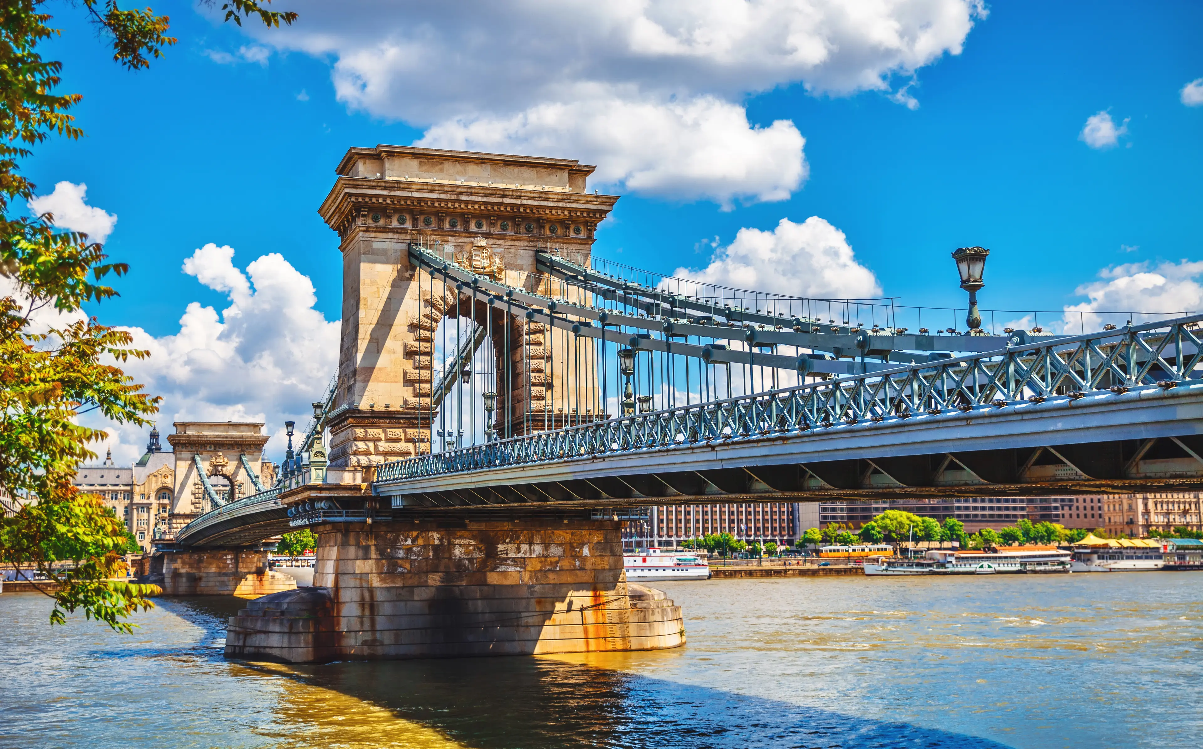 Chain Bridge