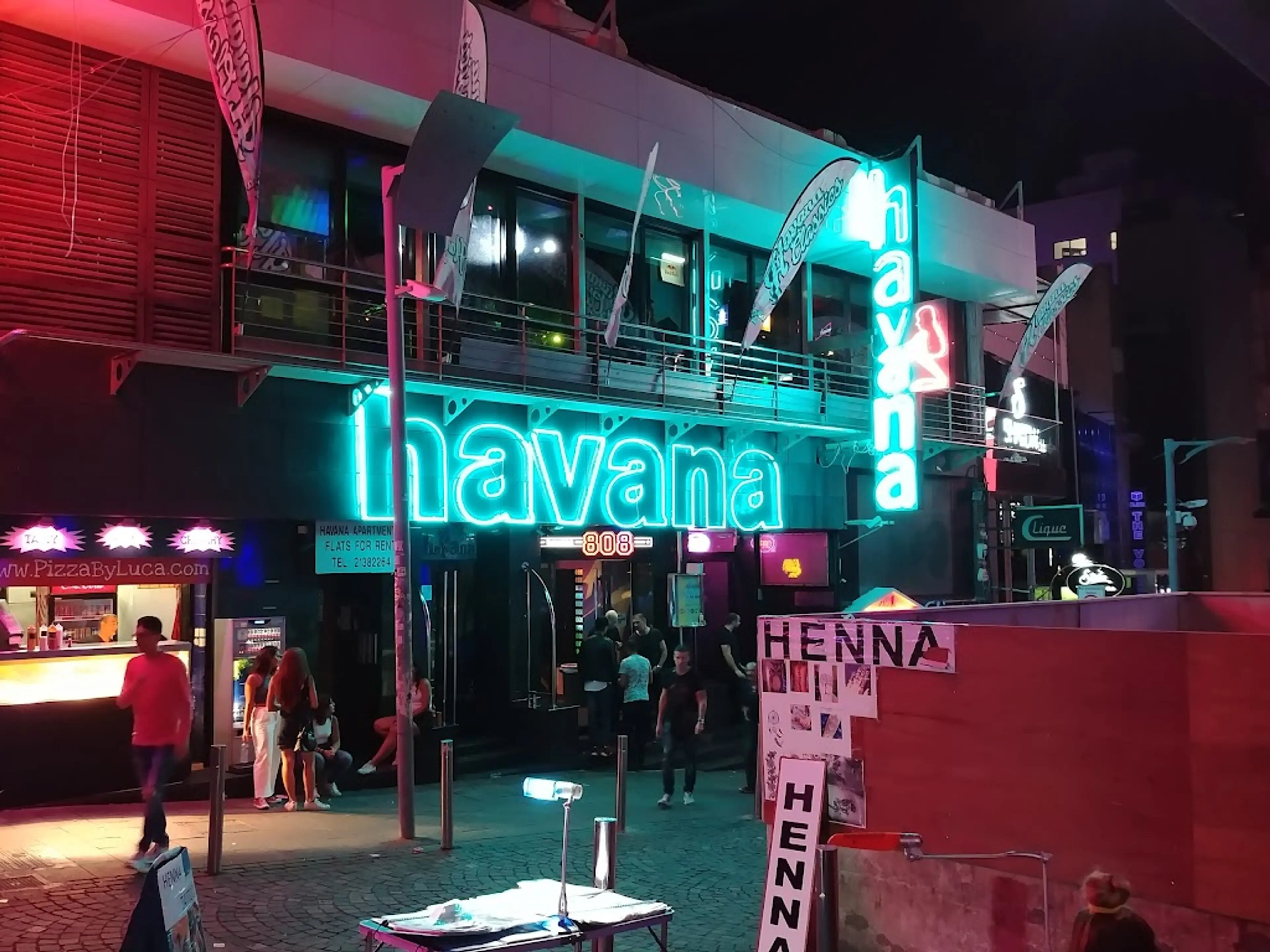 Paceville nightlife