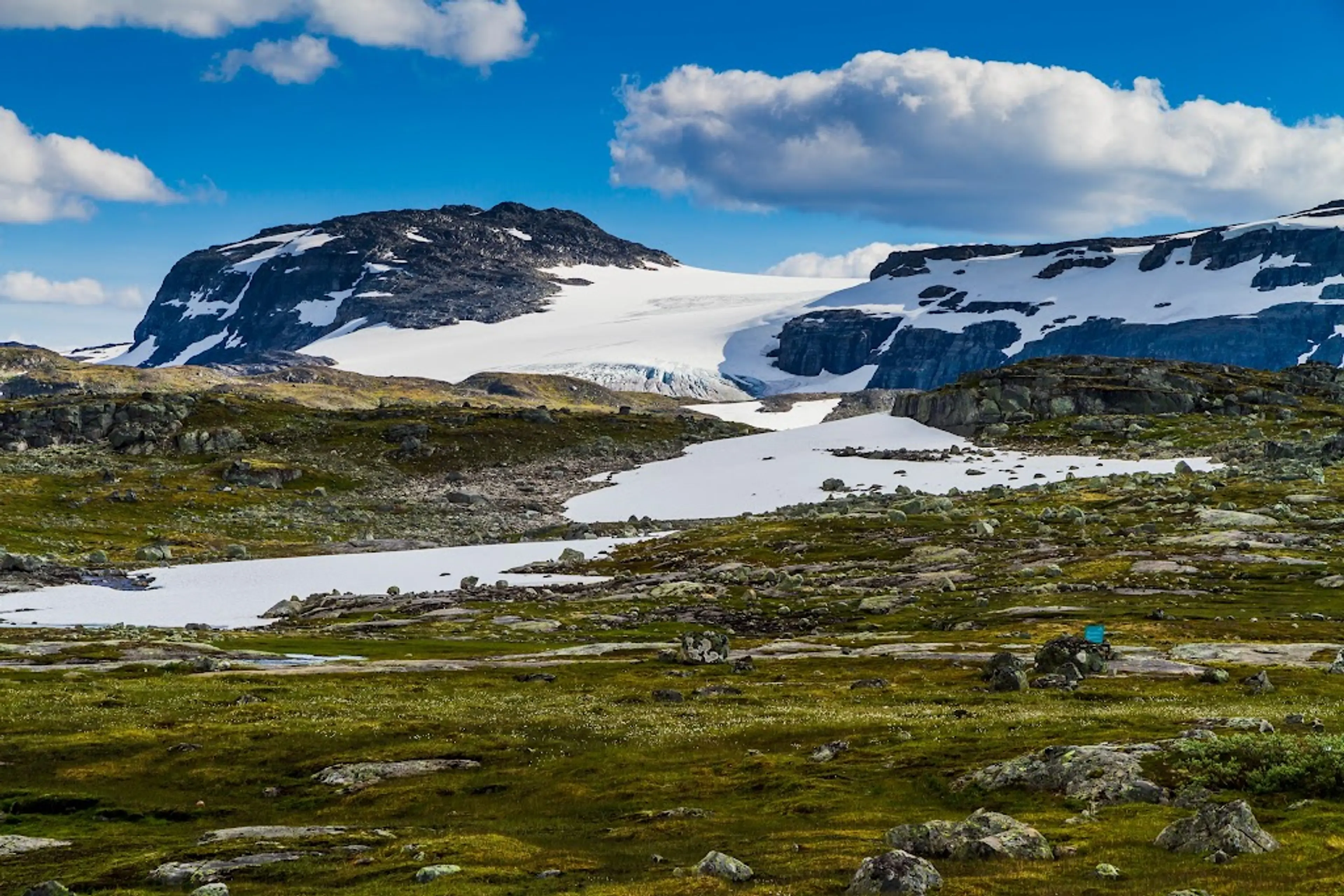 Guided glacier hike