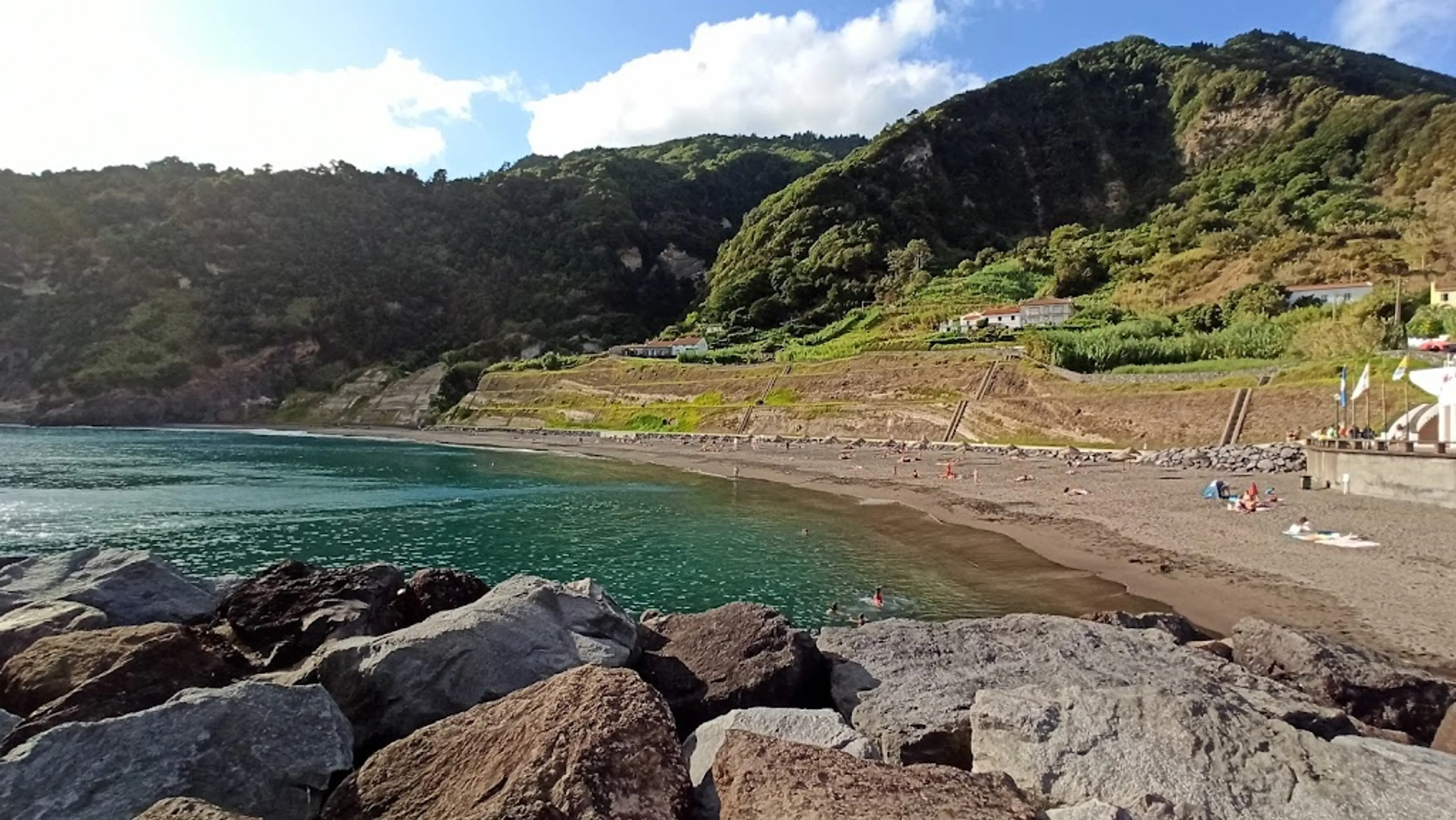 Ribeira Quente Beach
