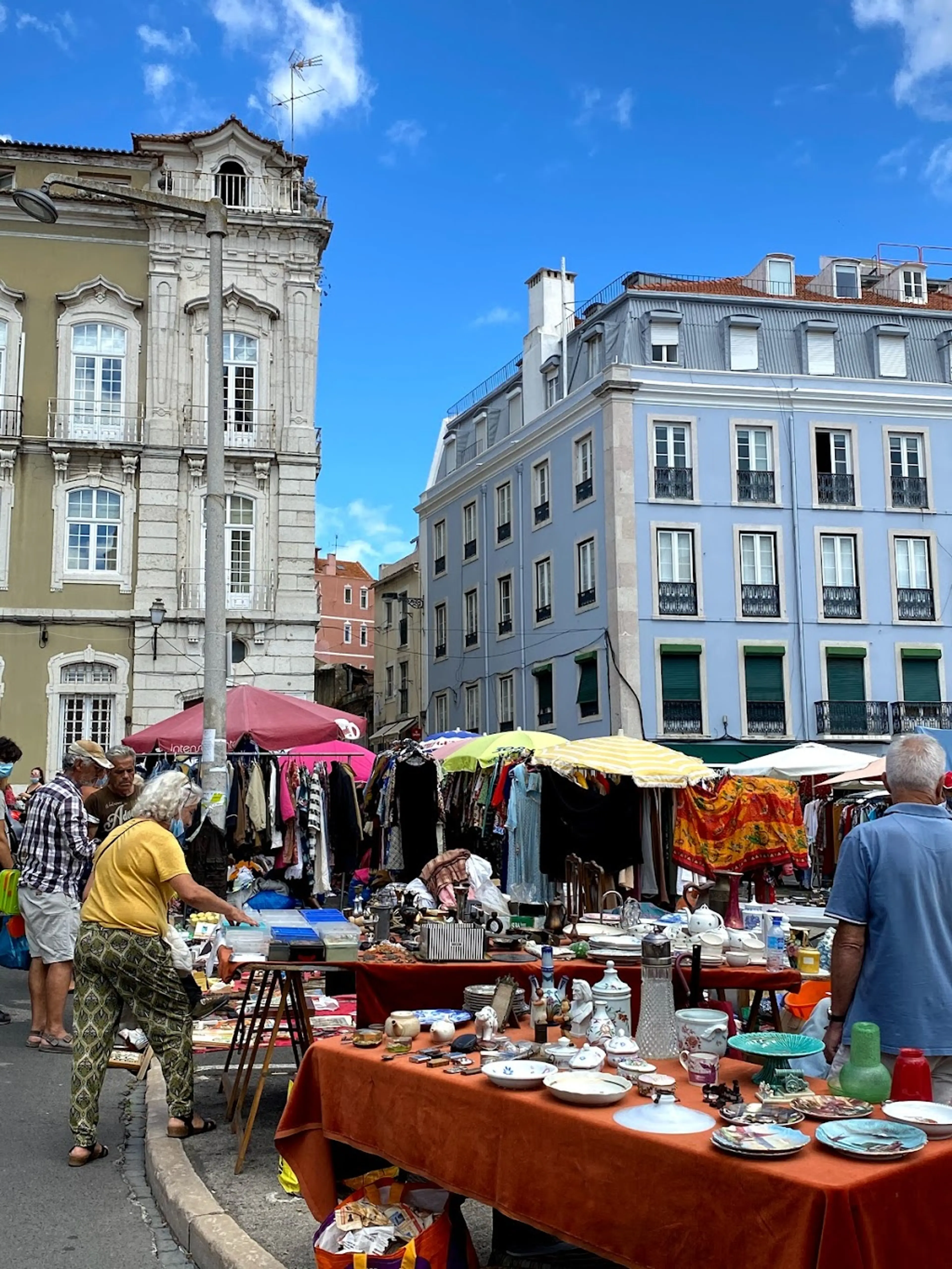 Flea market in Alfama
