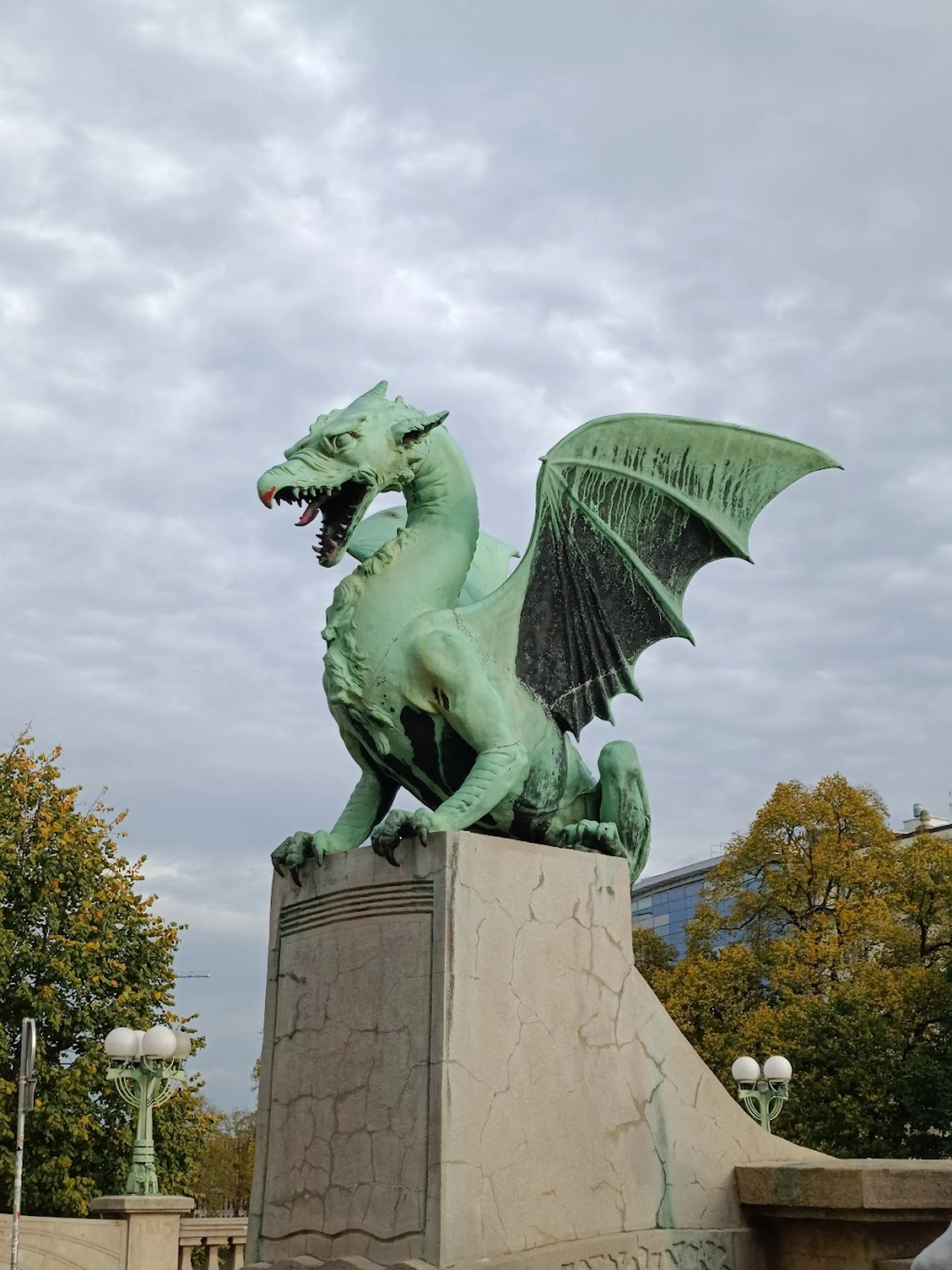 Dragon Bridge