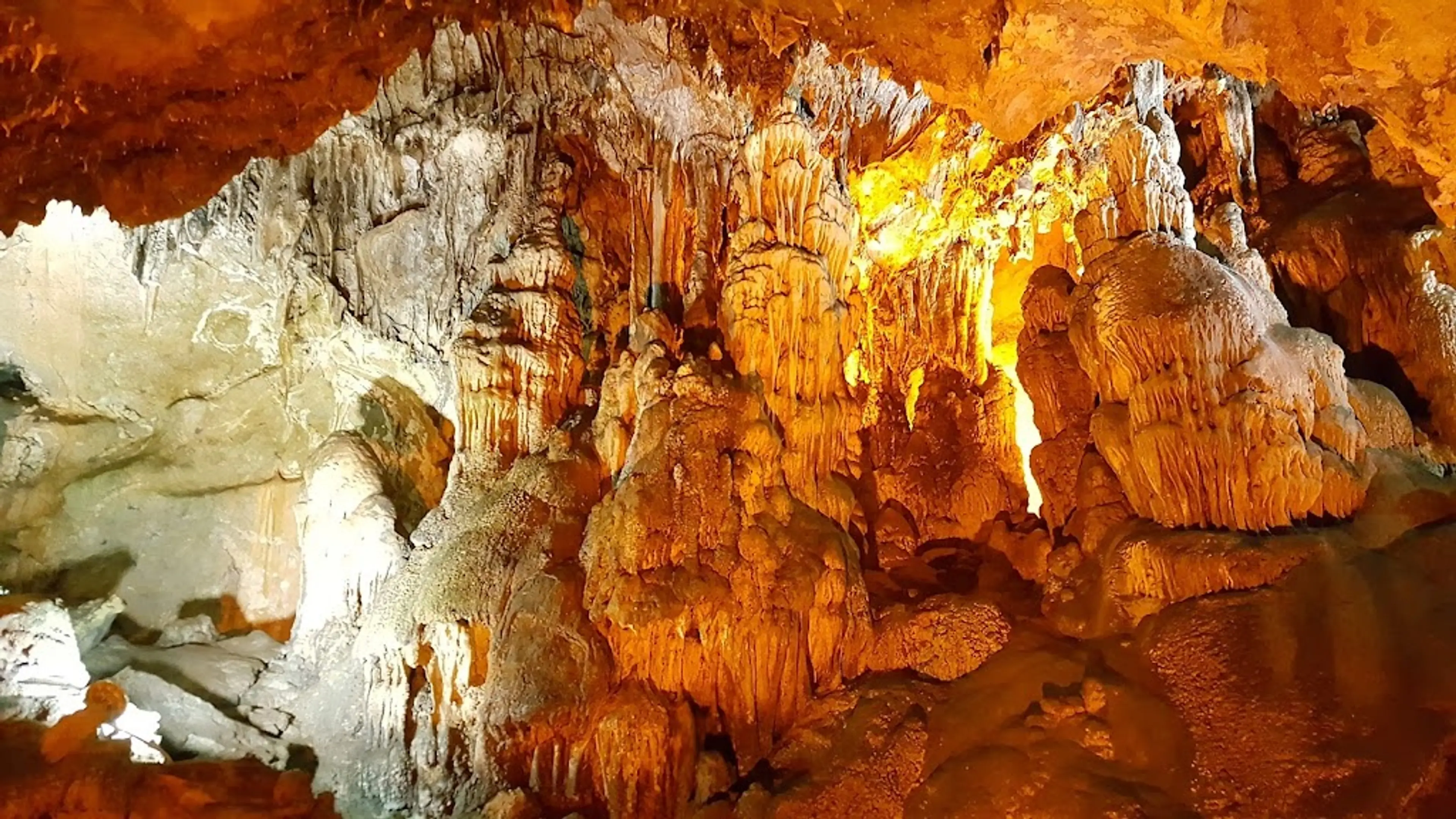 Bulak Mencilis Cave