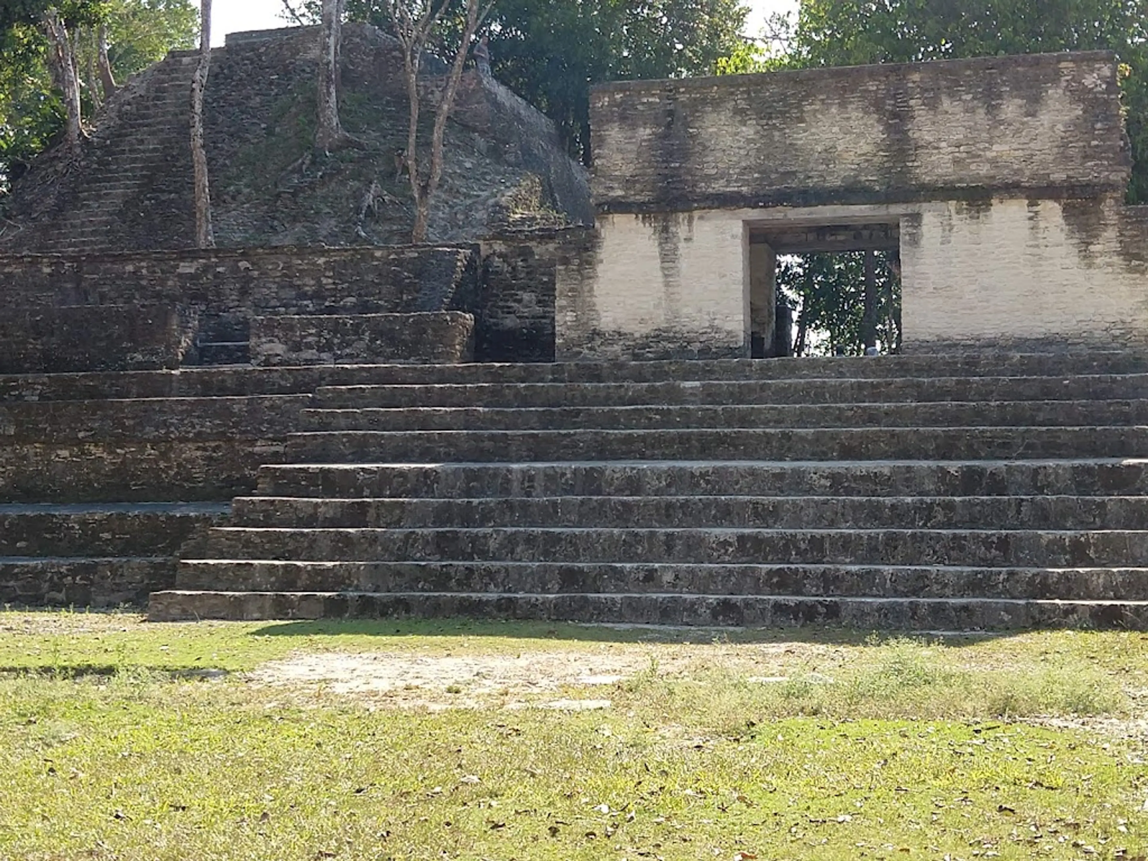 Cahal Pech Mayan Ruins and Museum