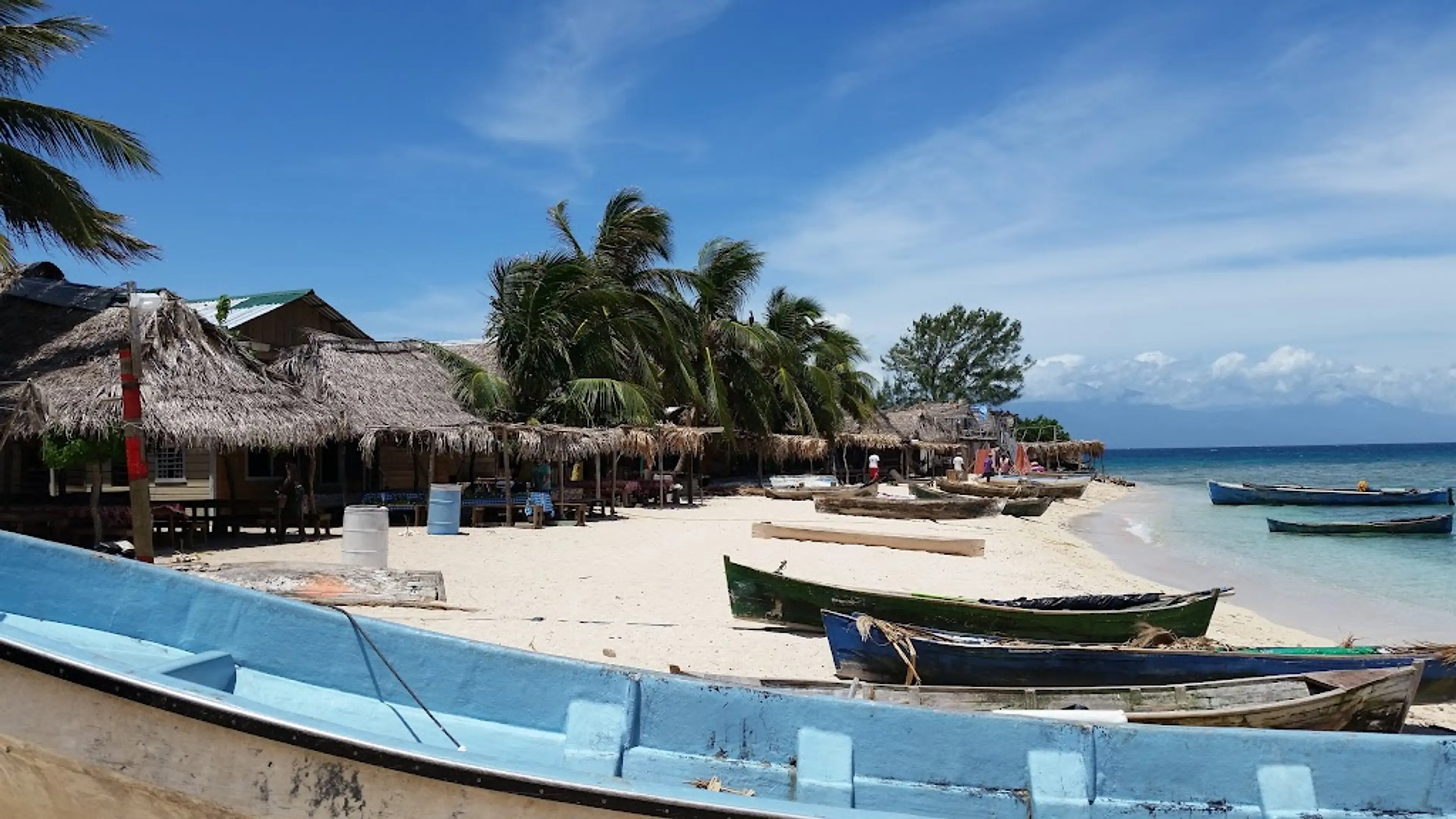 Visit to the Garifuna community on Chachahuate Cay
