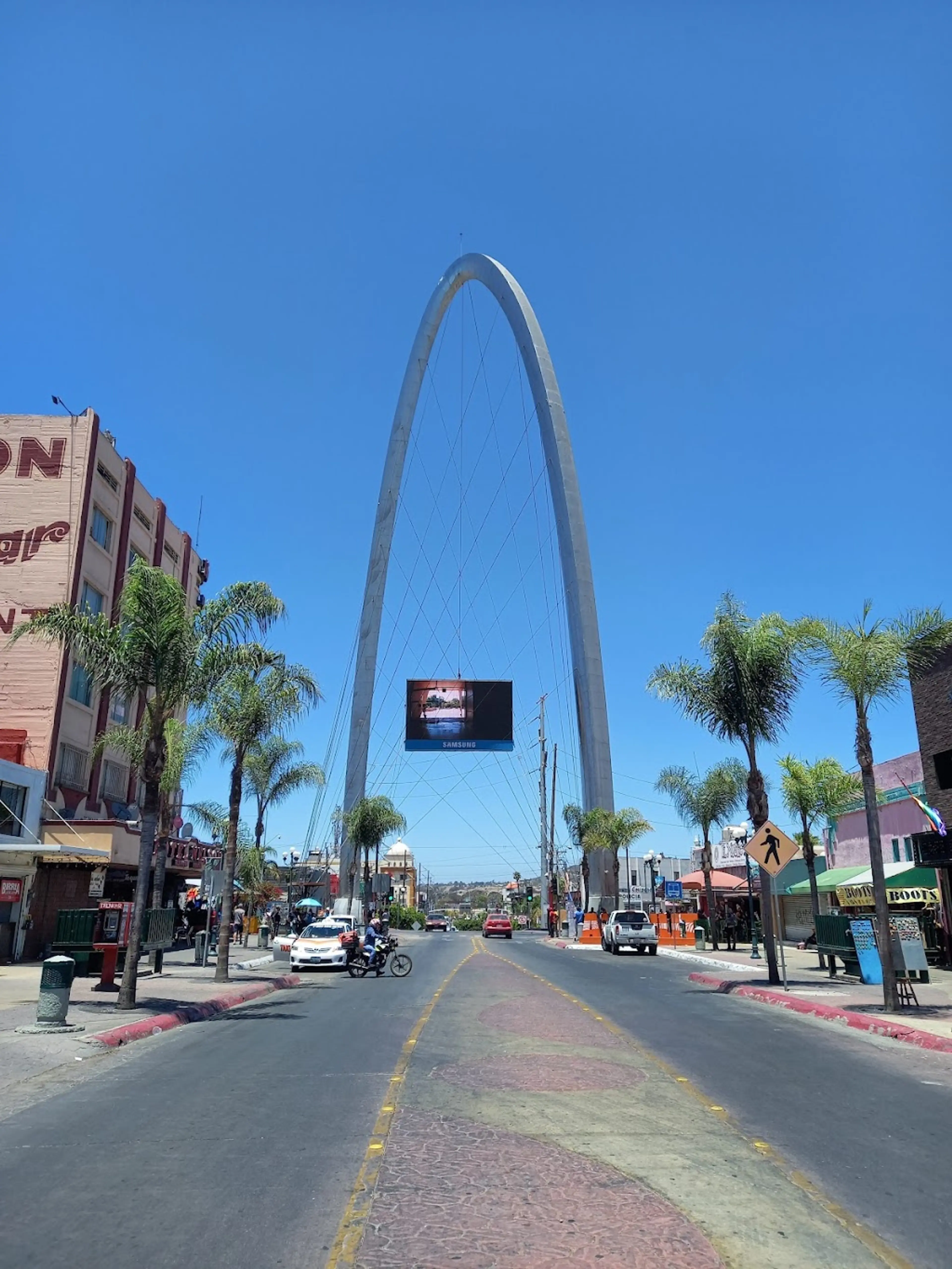 Avenida Revolucion