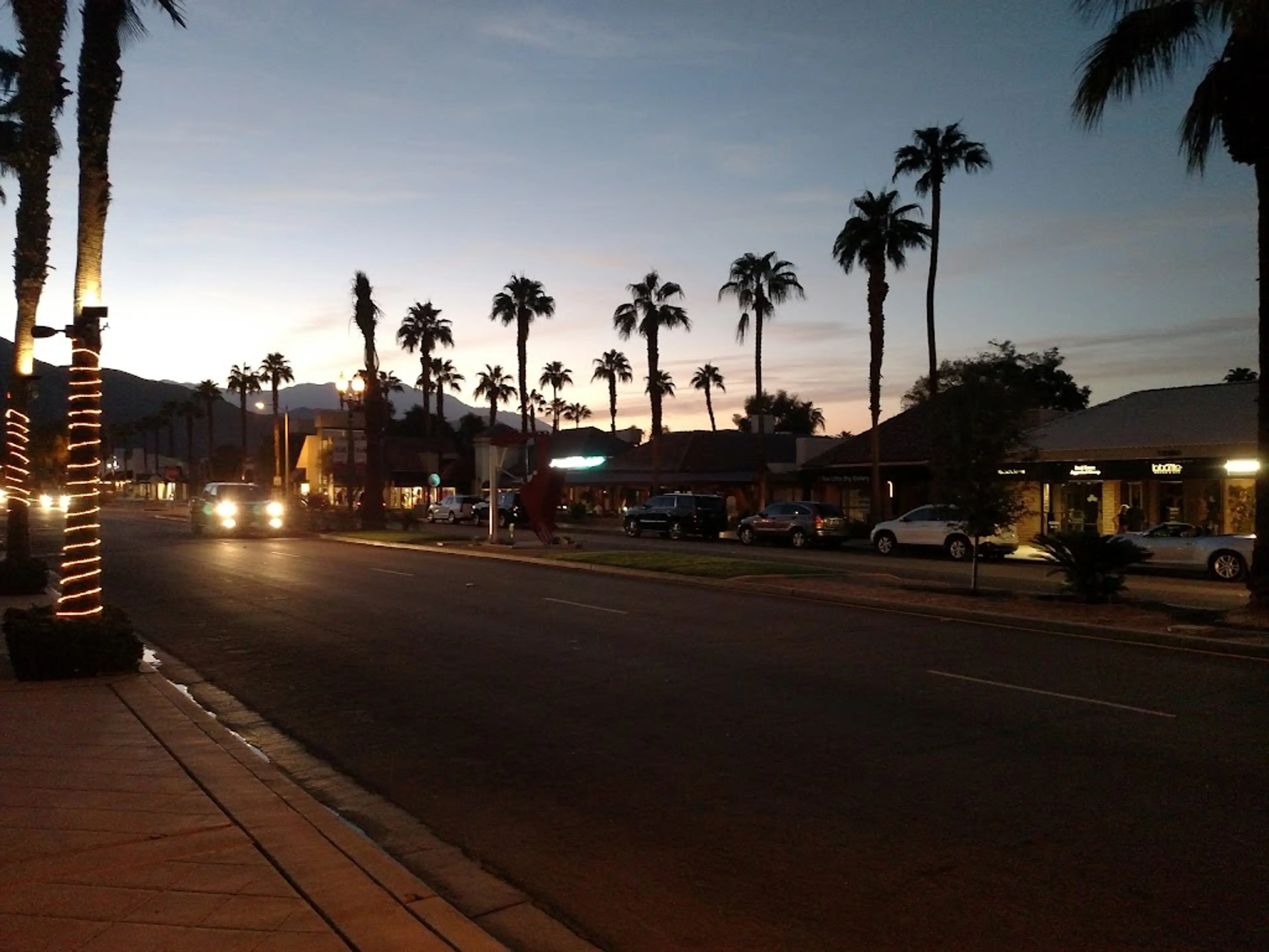 El Paseo