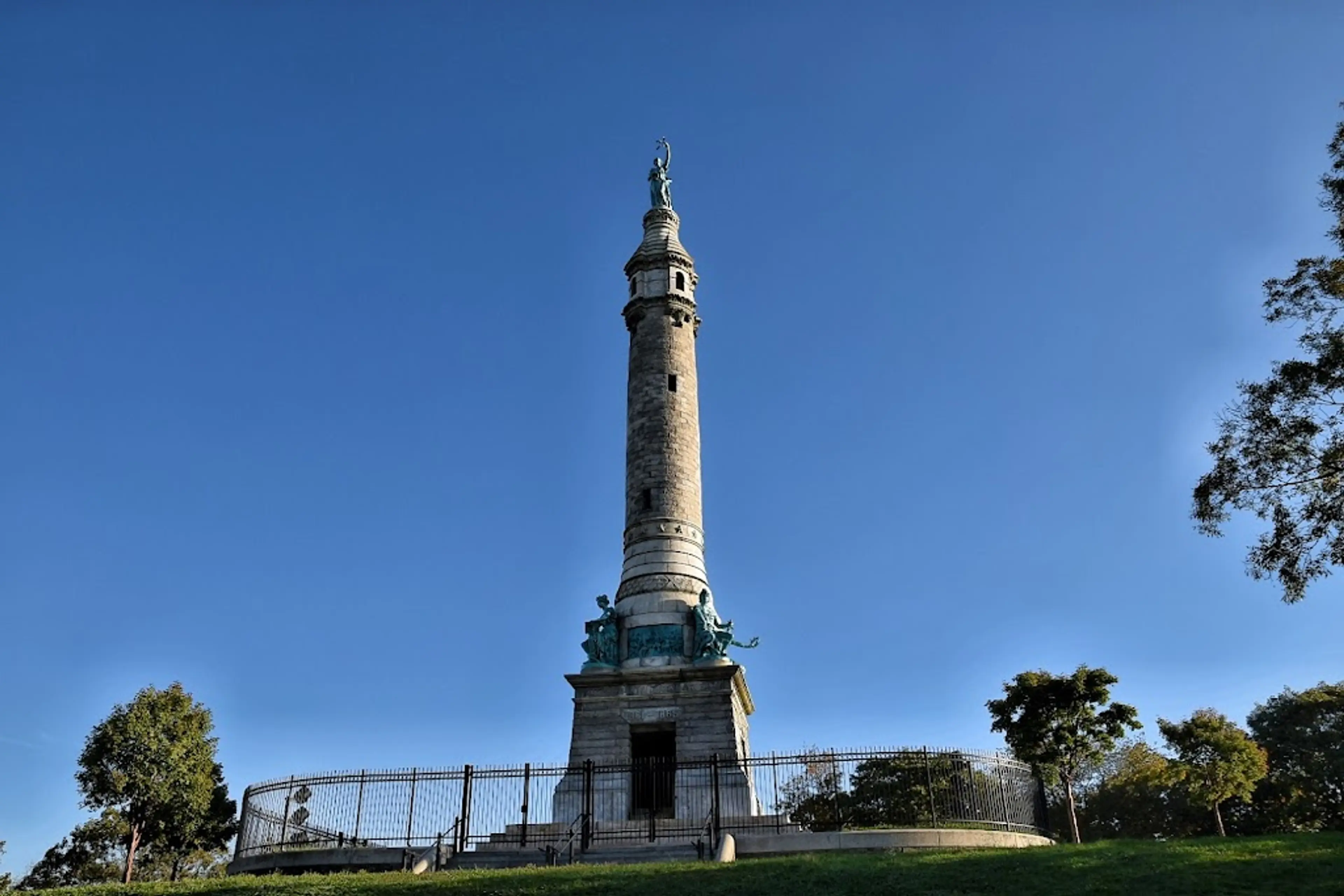 Soldiers and Sailors monument