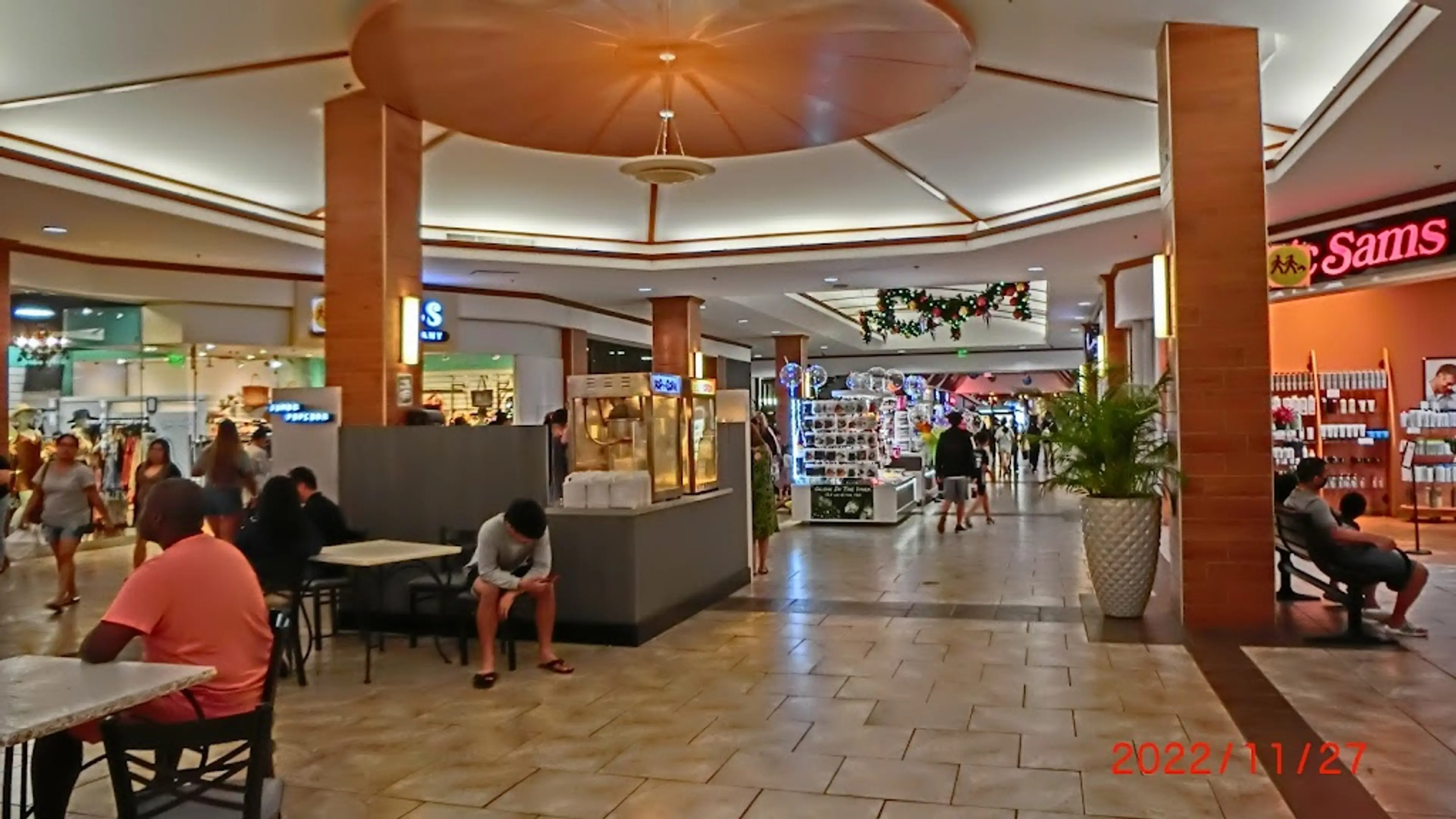 Pearlridge Center