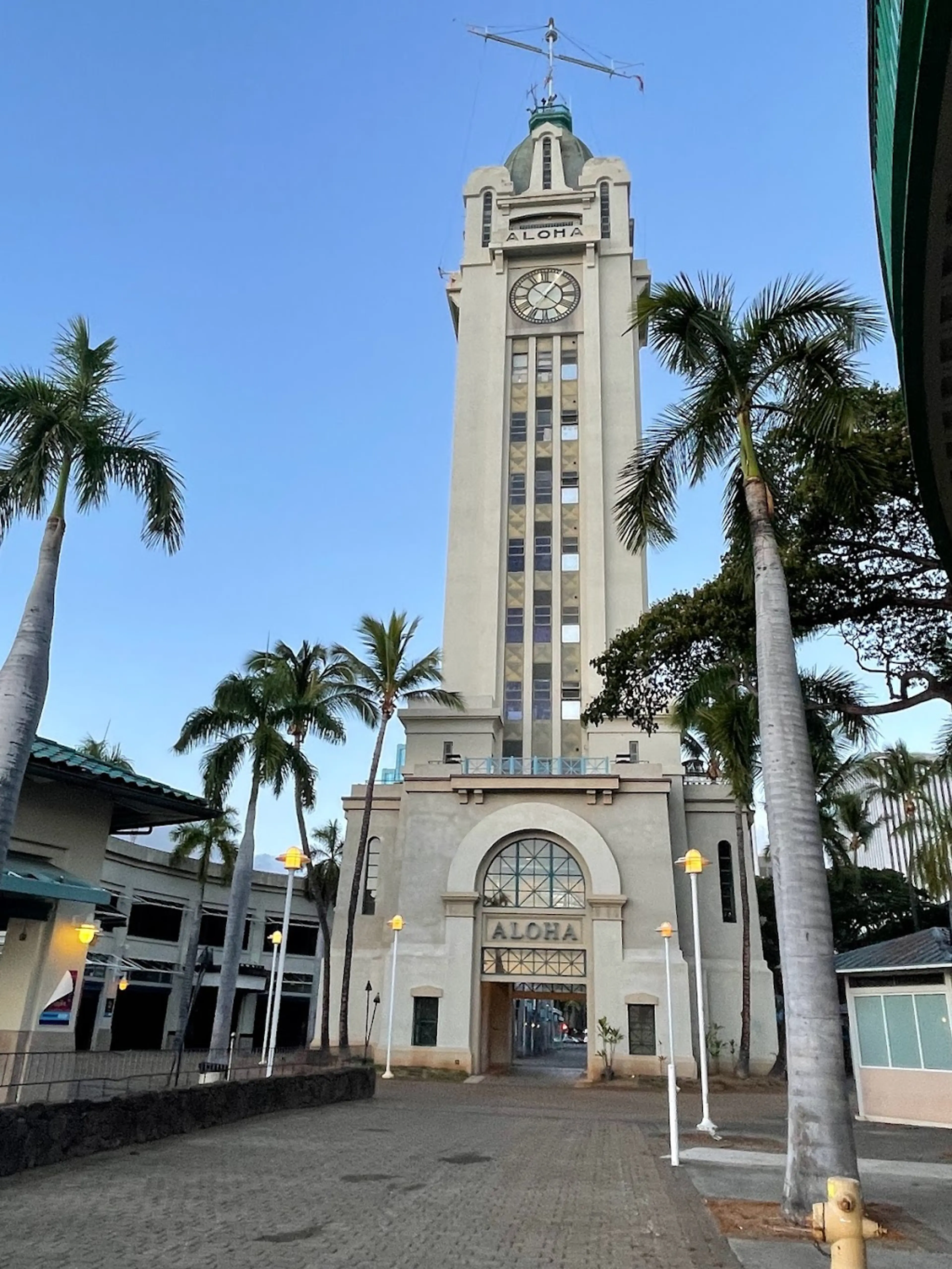 Aloha Tower