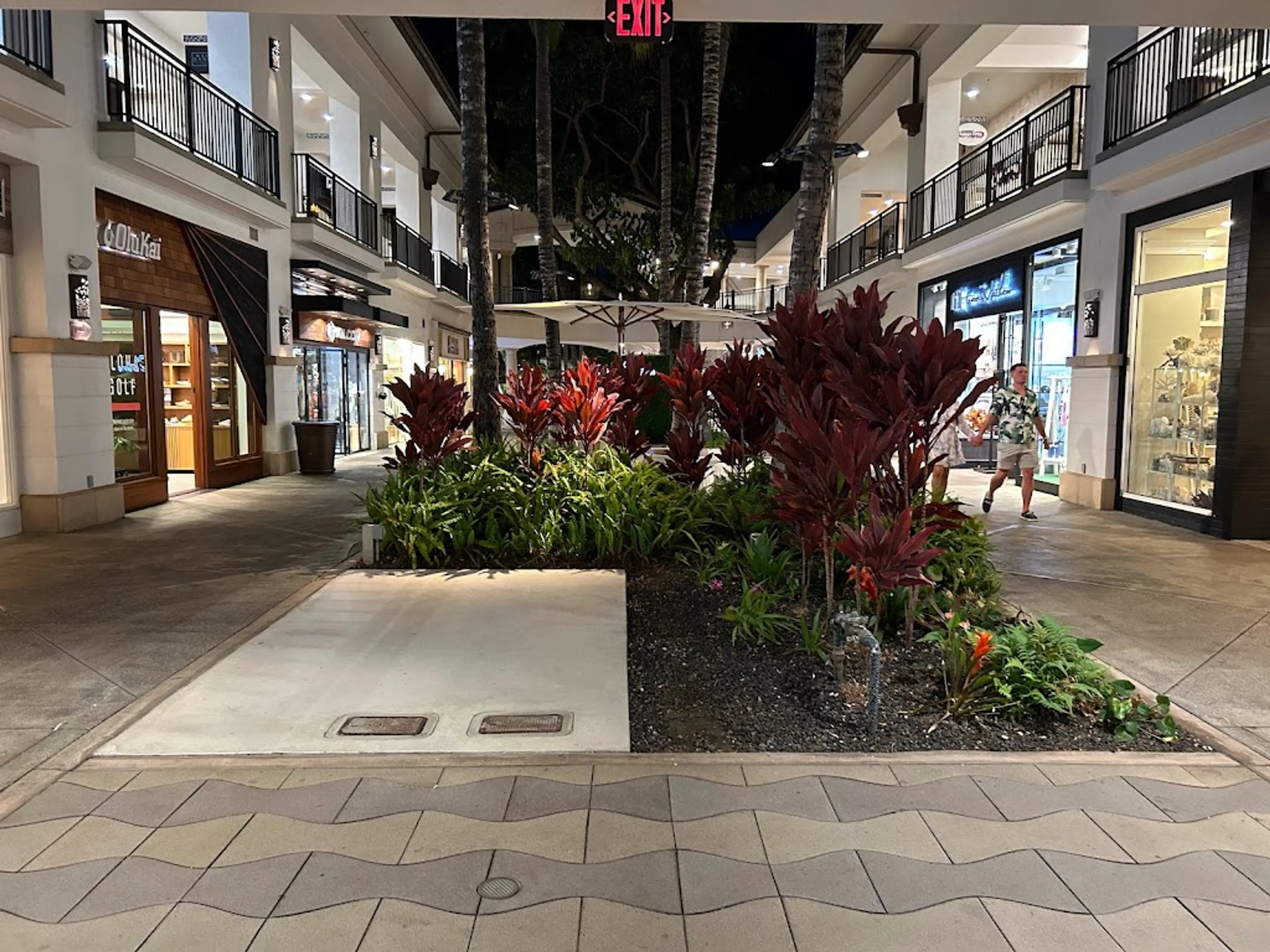 Shops at Wailea