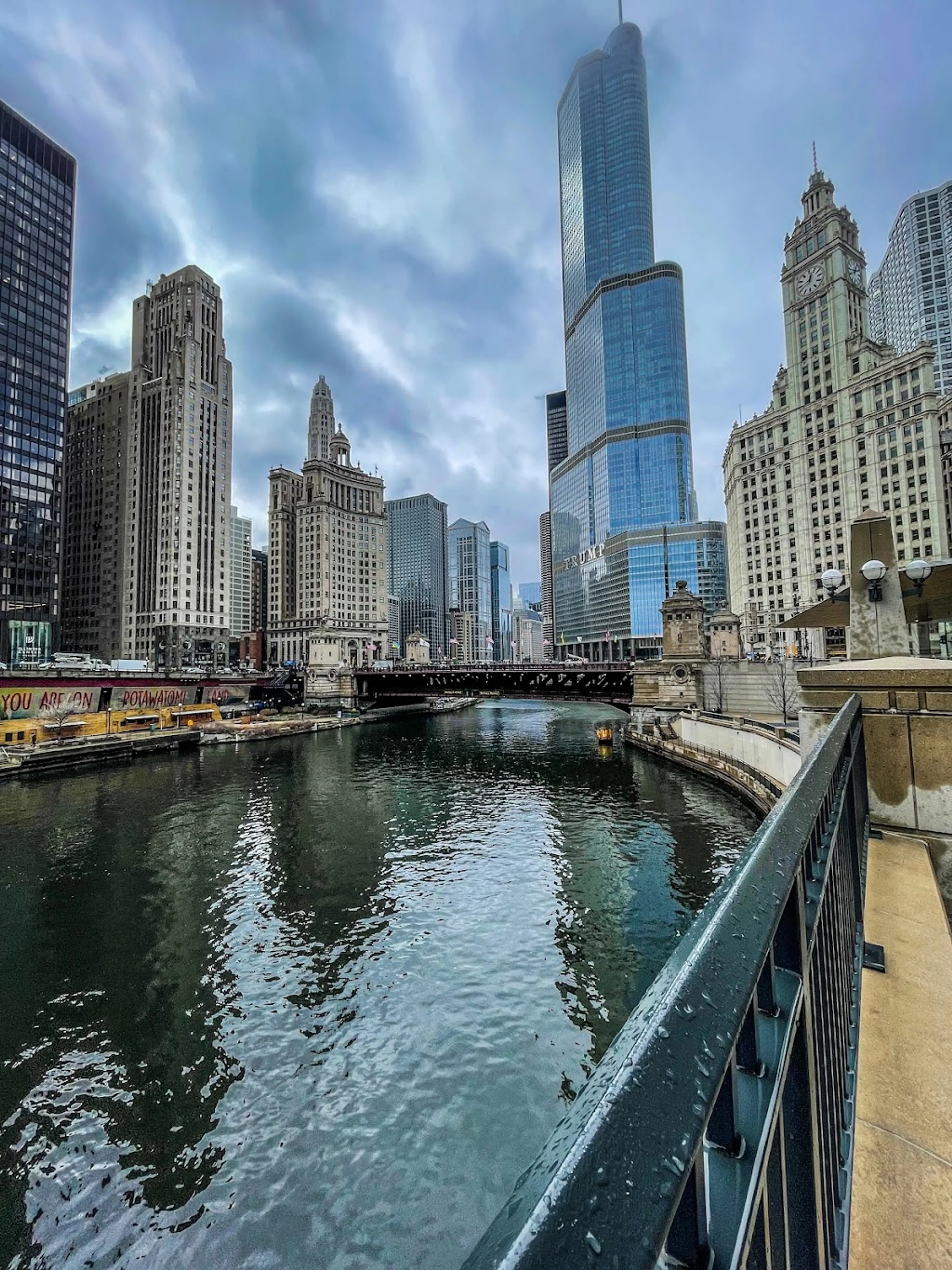 Chicago River