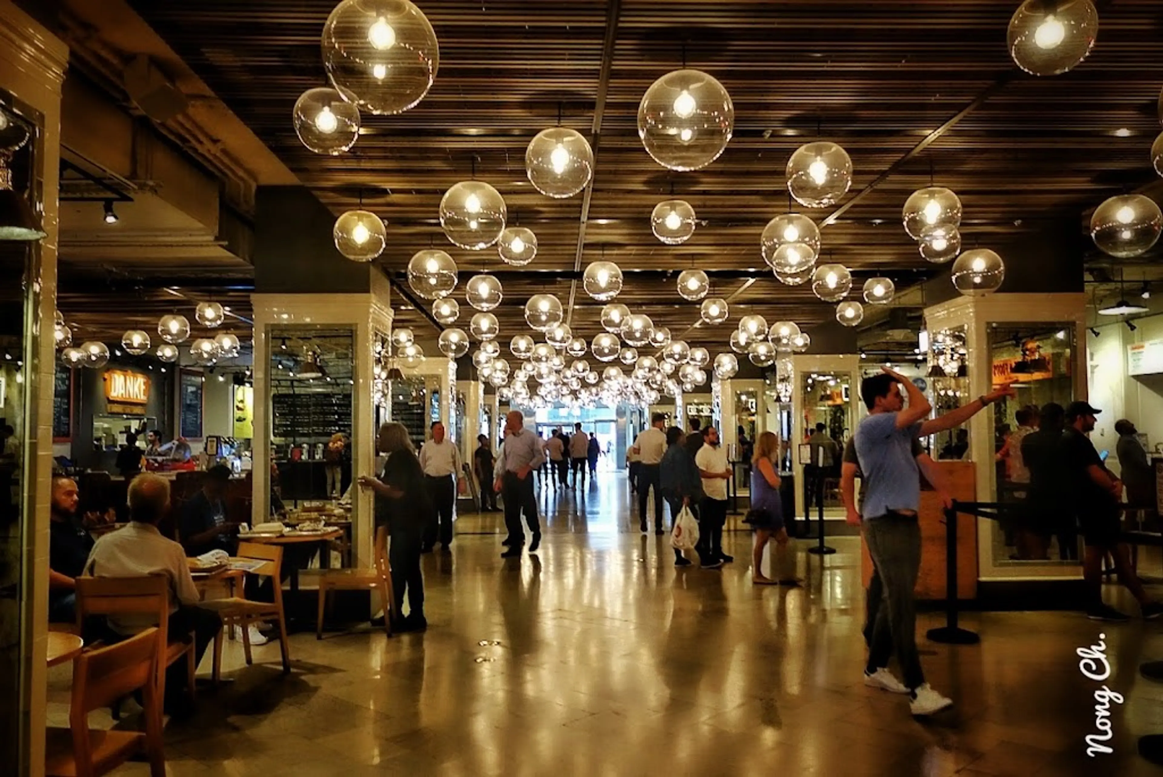 Food Hall in the Loop