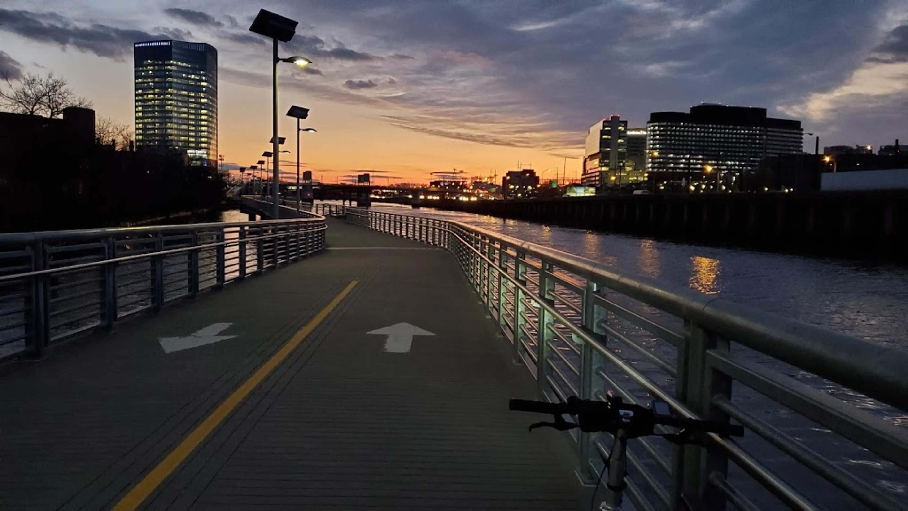 Schuylkill Banks Boardwalk