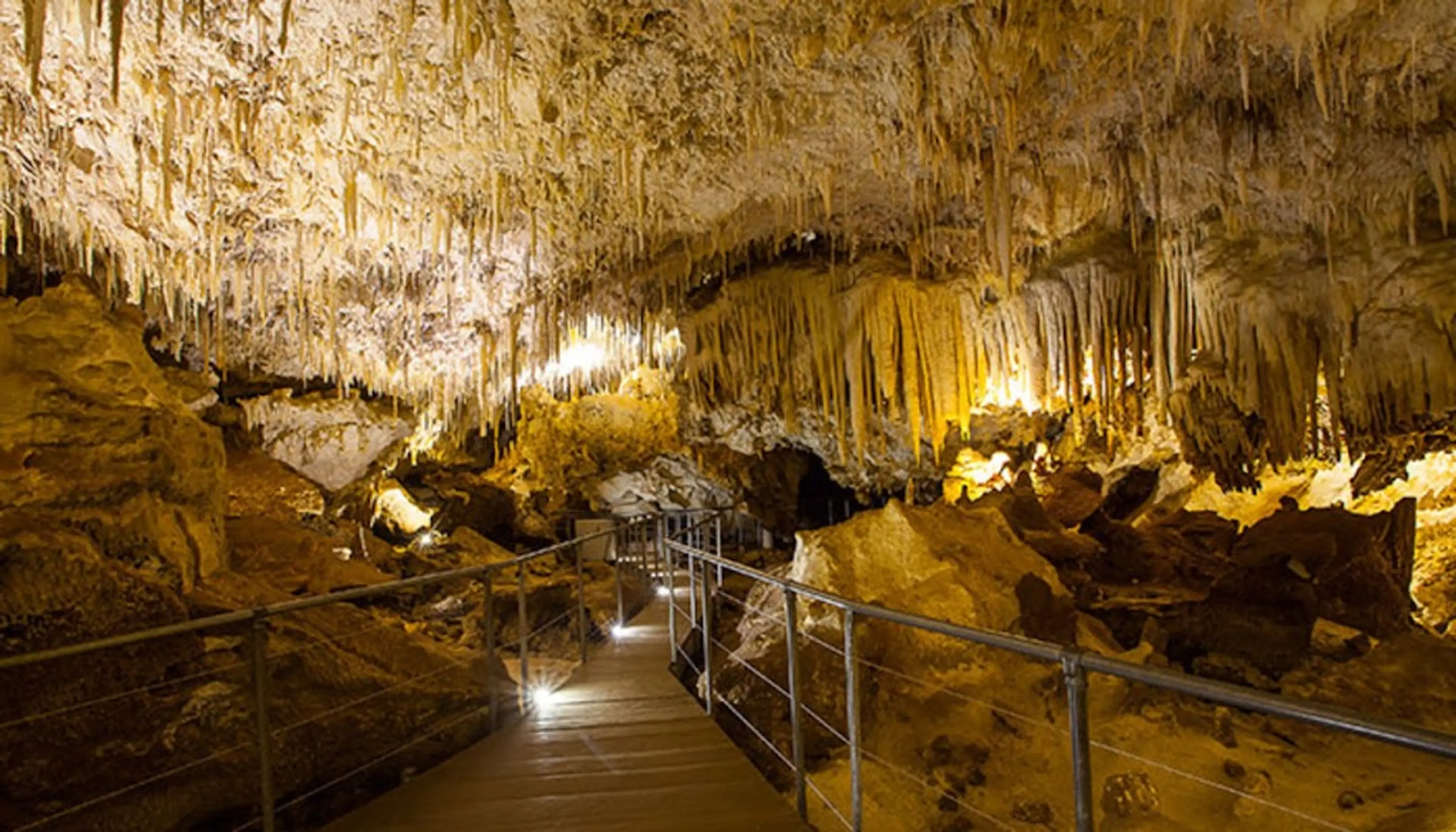 Jewel Cave National Monument