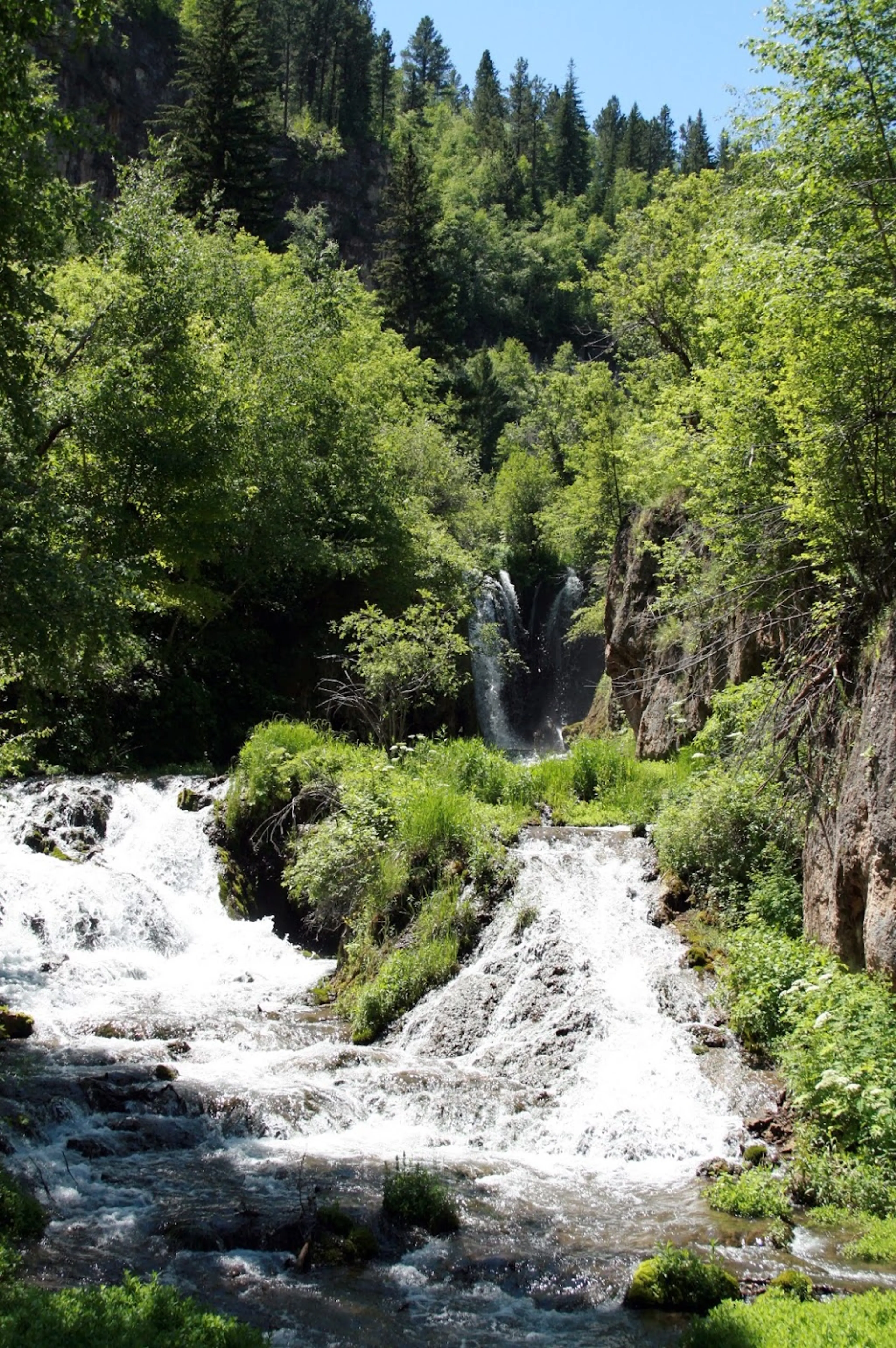 Roughlock Falls