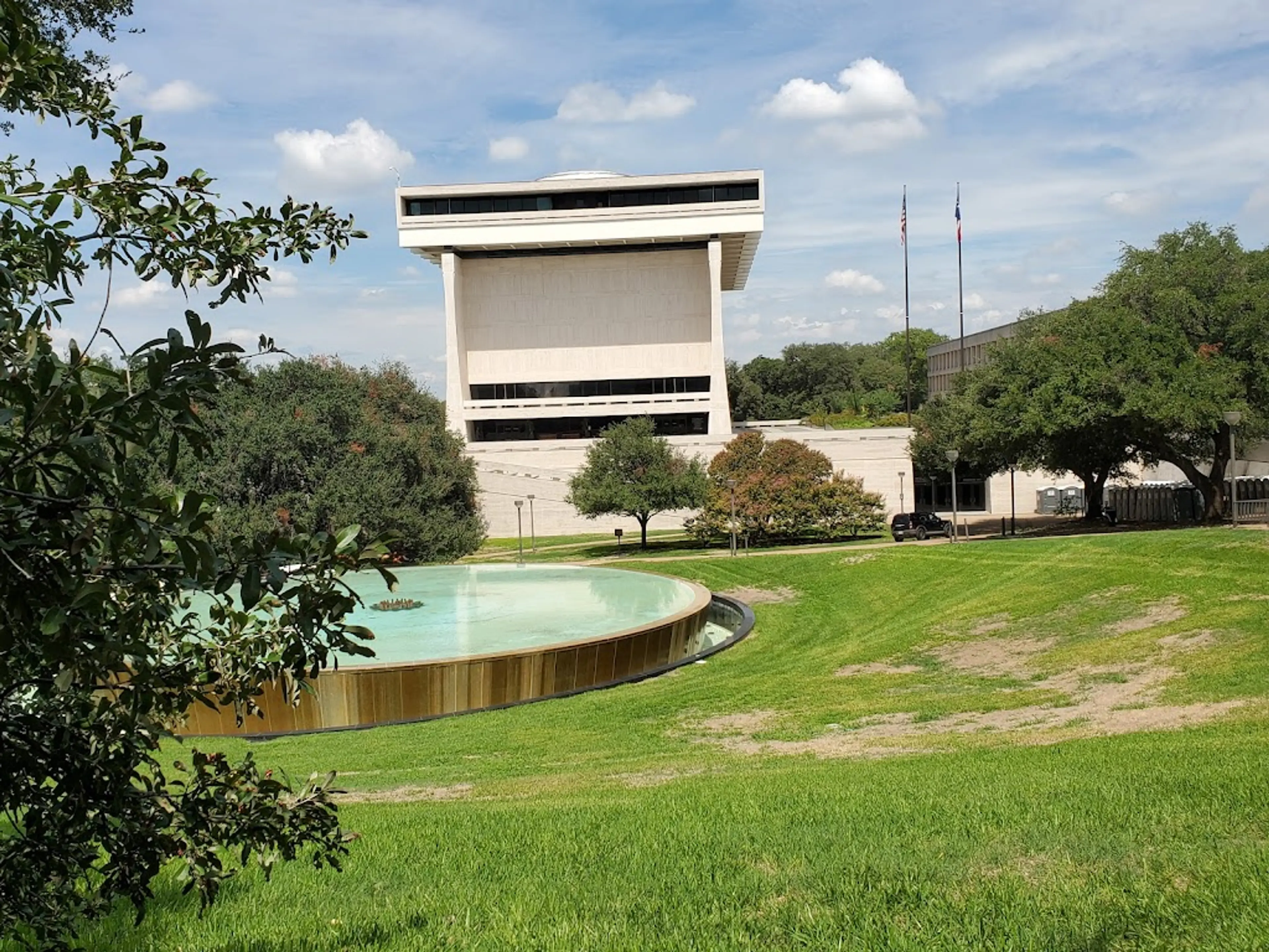 Lyndon Baines Johnson Library and Museum