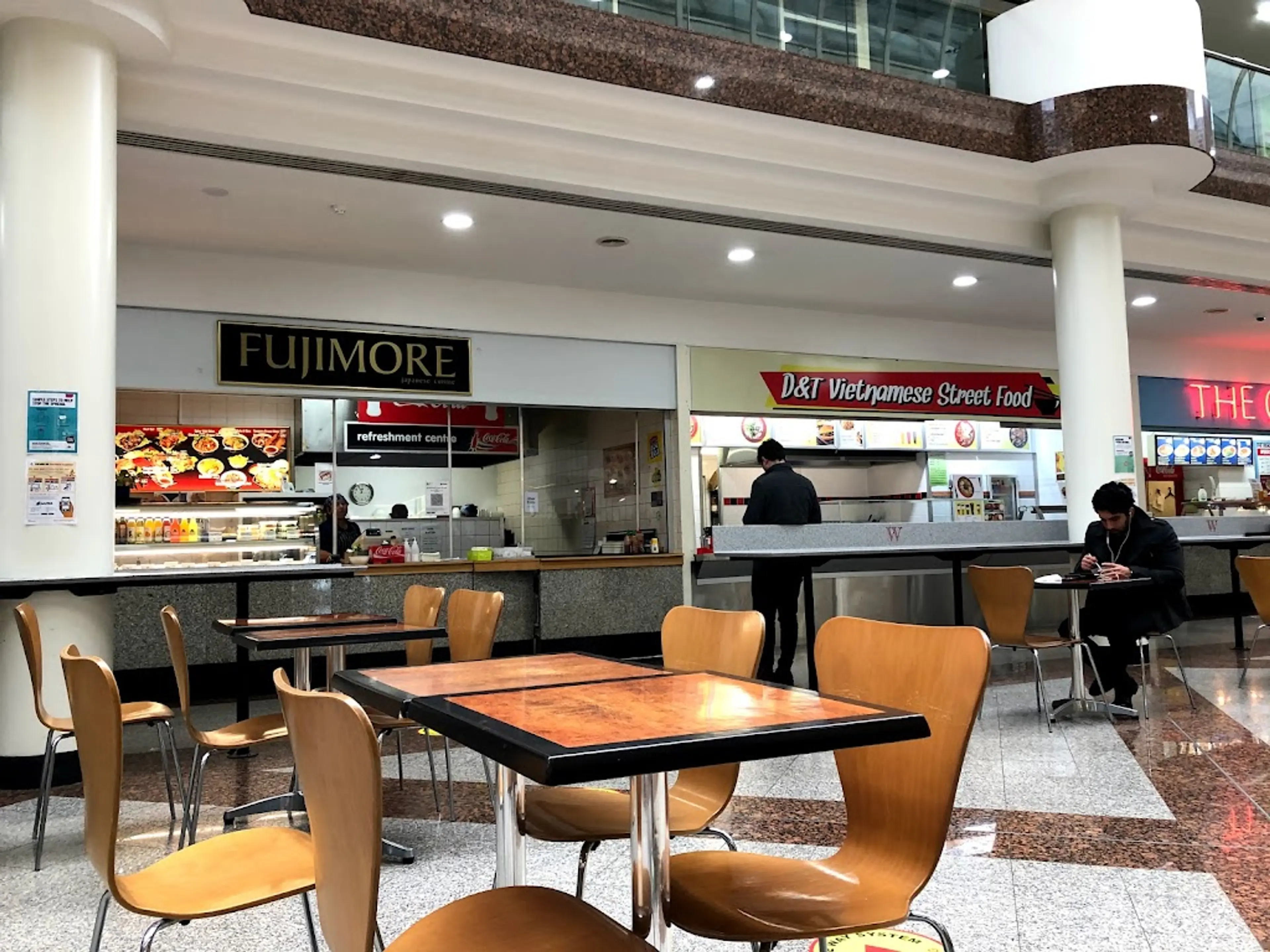 Food Court