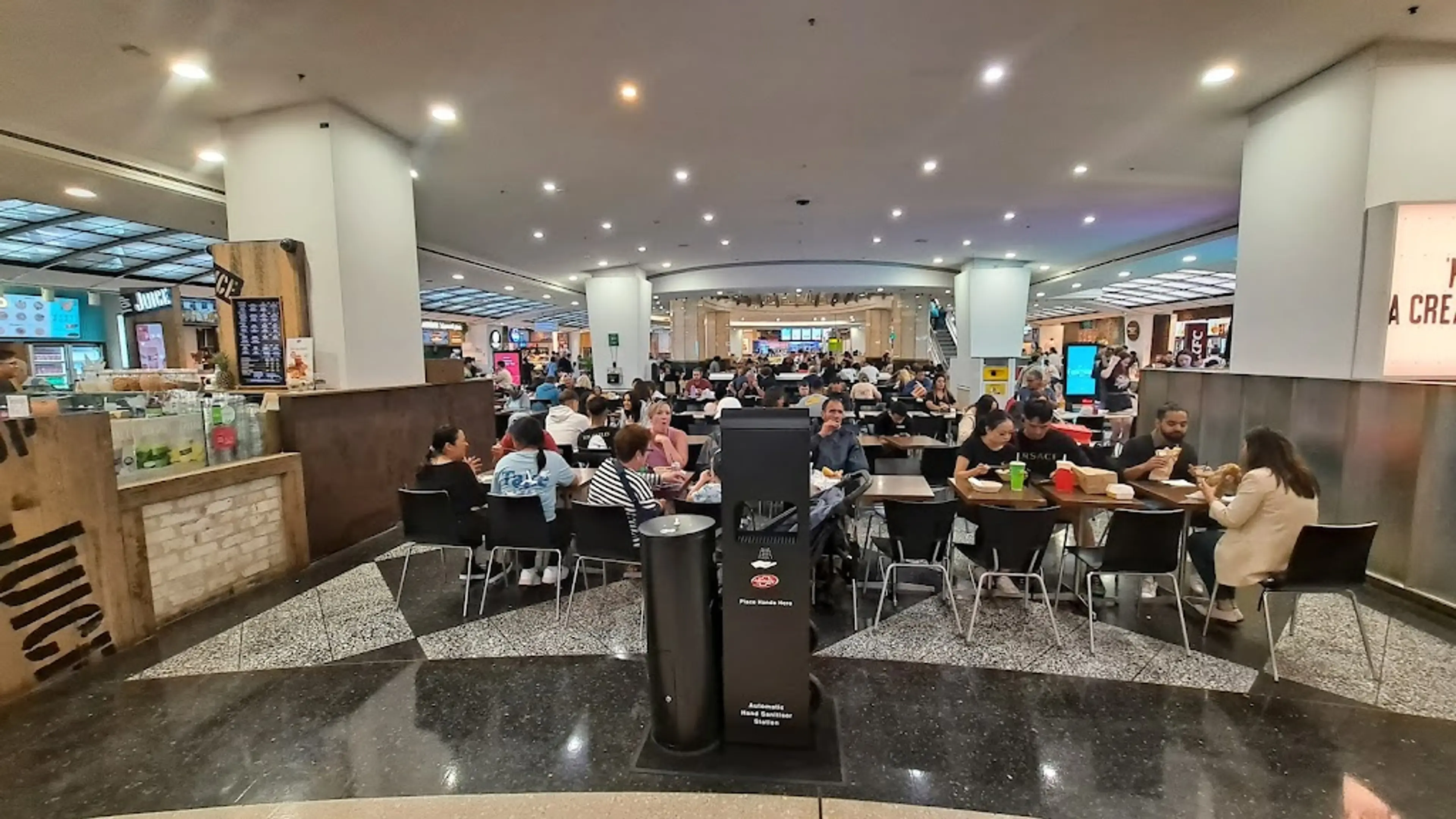 Food Court